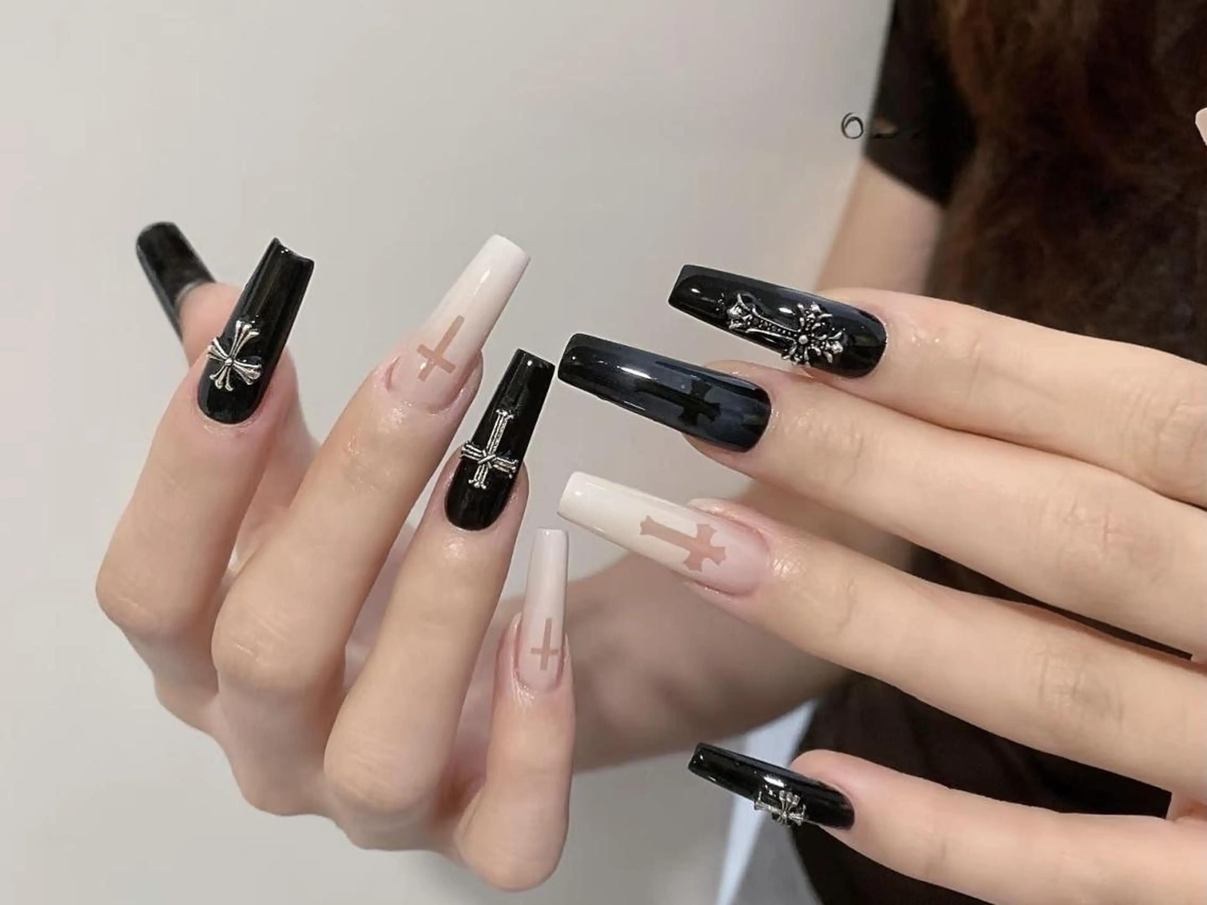 ネイル カジュアル ロングネイル 持ち込み ワンカラーネイル スカルプネイル ハンドネイル ハンドケア 💅 NikoNikoのネイルデザイン