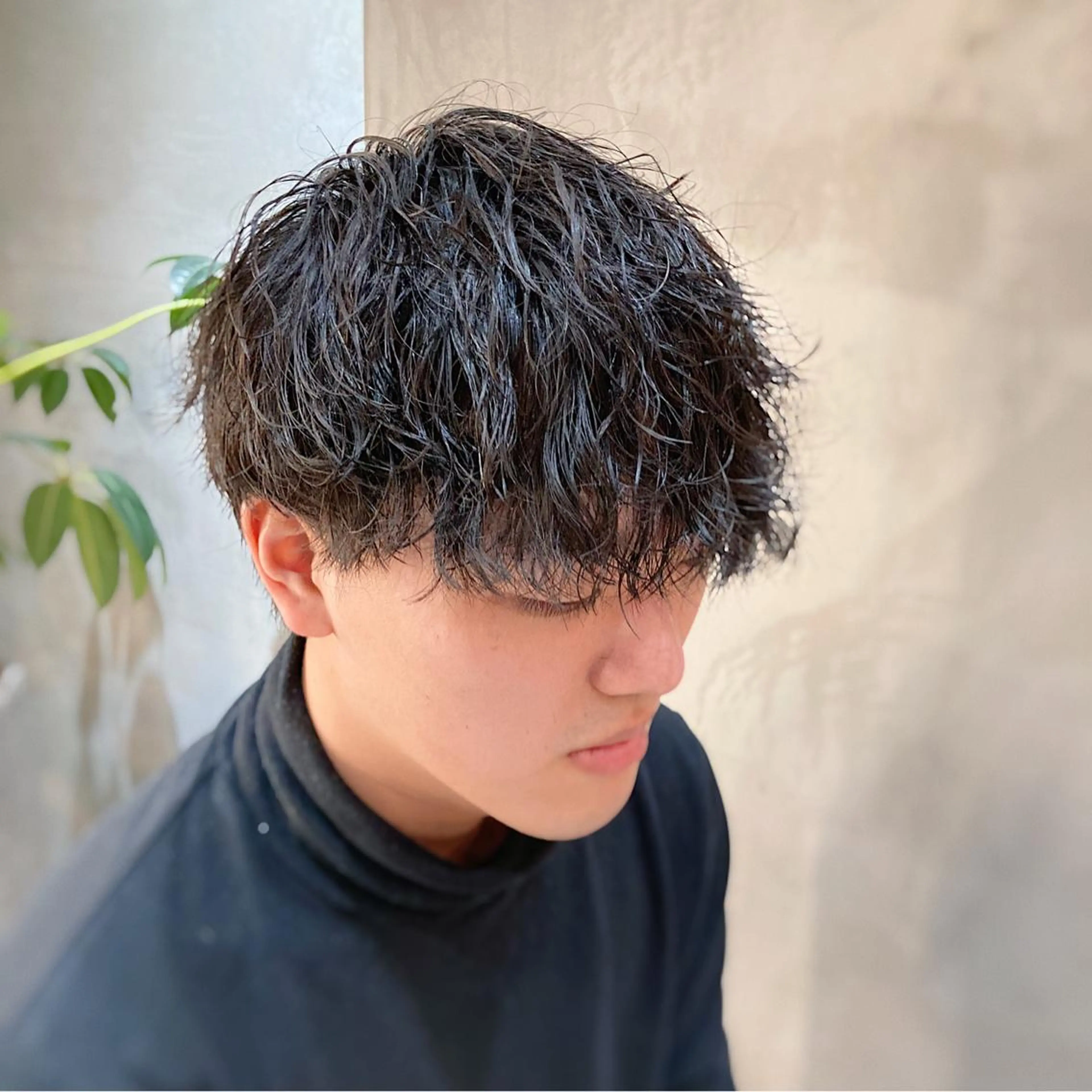 ショート パーマ メンズ 波巻きスパイラルパー マ/シャドウパーマ駿のヘアスタイル