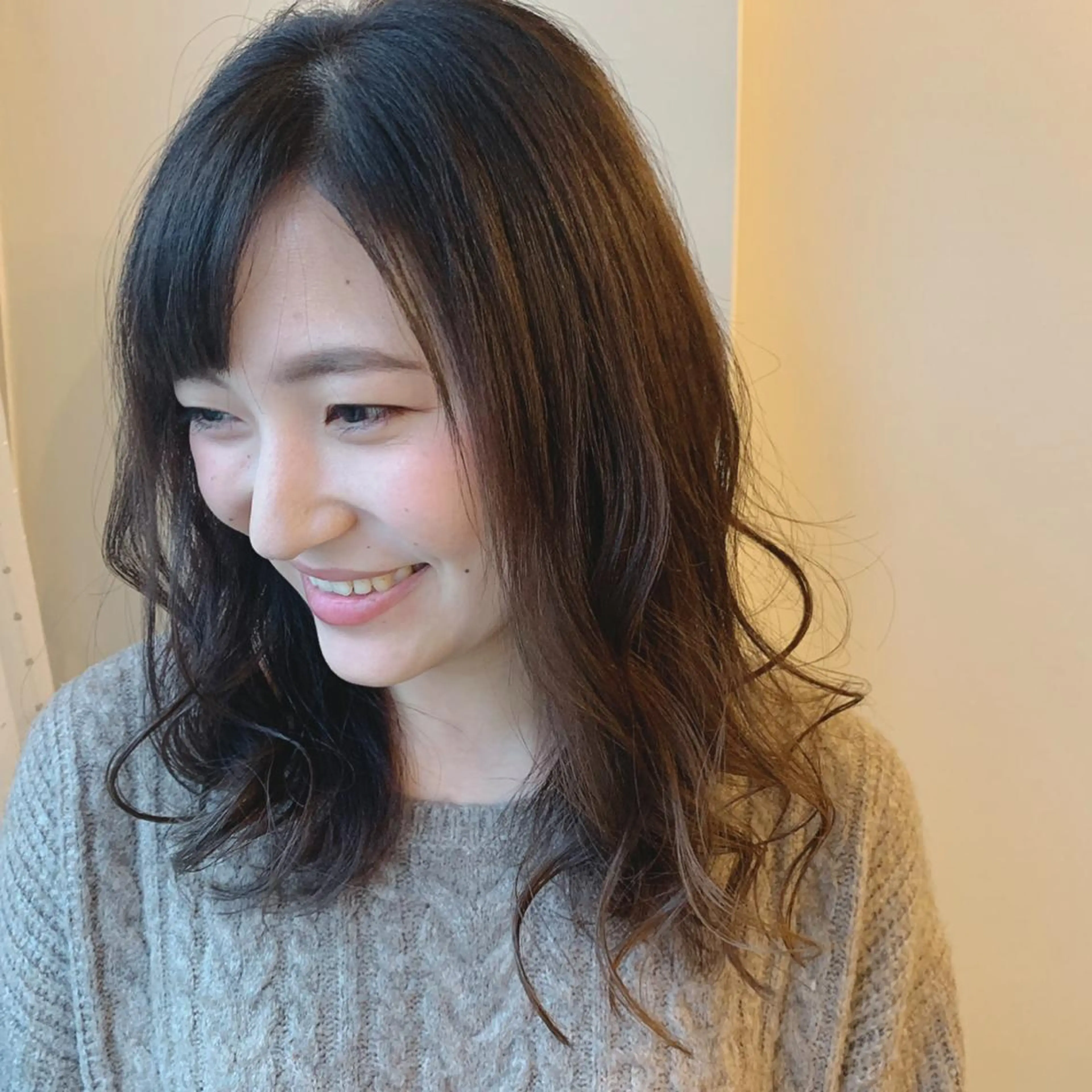 ミディアム ボブウルフ／ボブ Satsuki【名駅のヘアスタイル