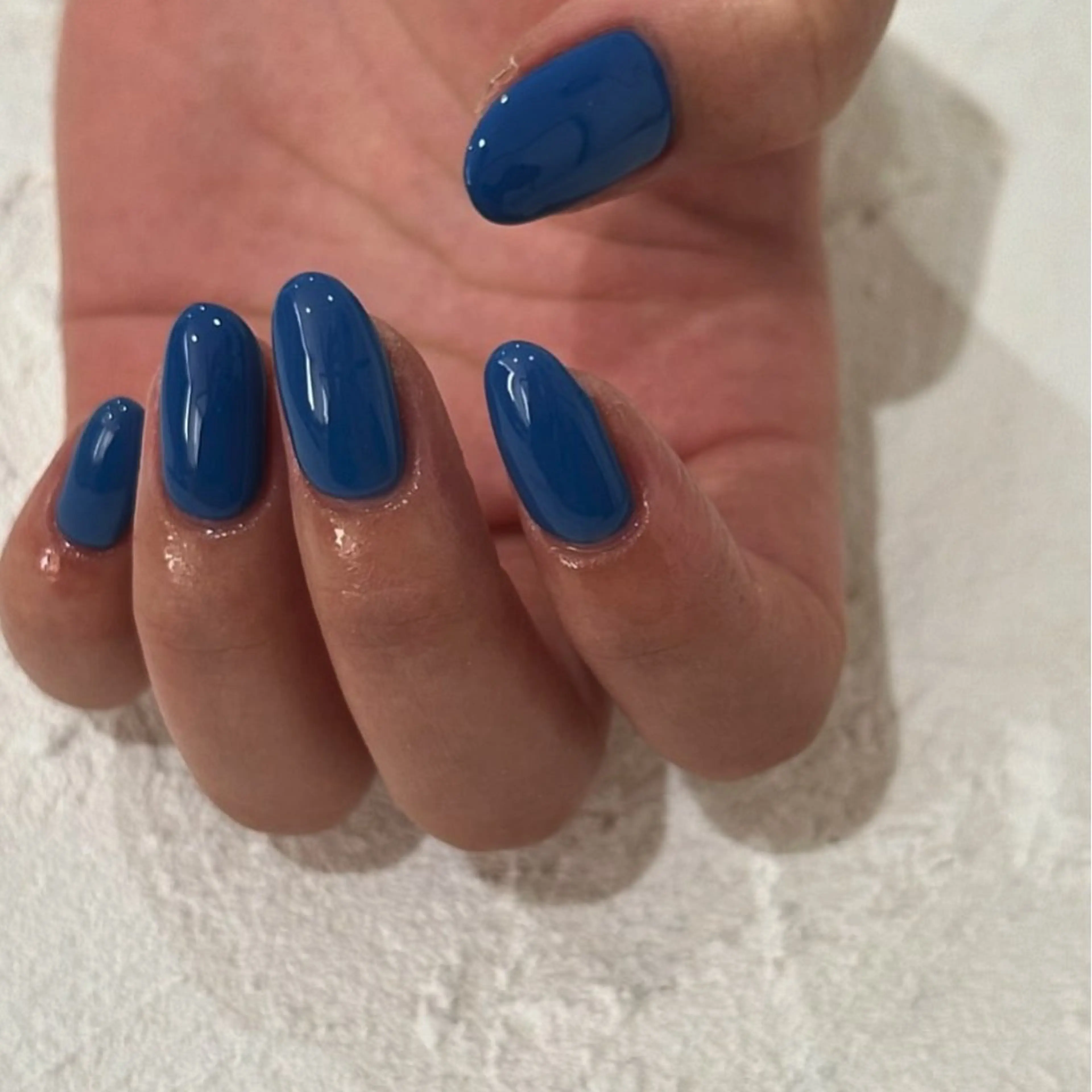 ネイル ワンカラーネイル シンプルネイル ハンドネイル nailsalon  TORONのネイルデザイン