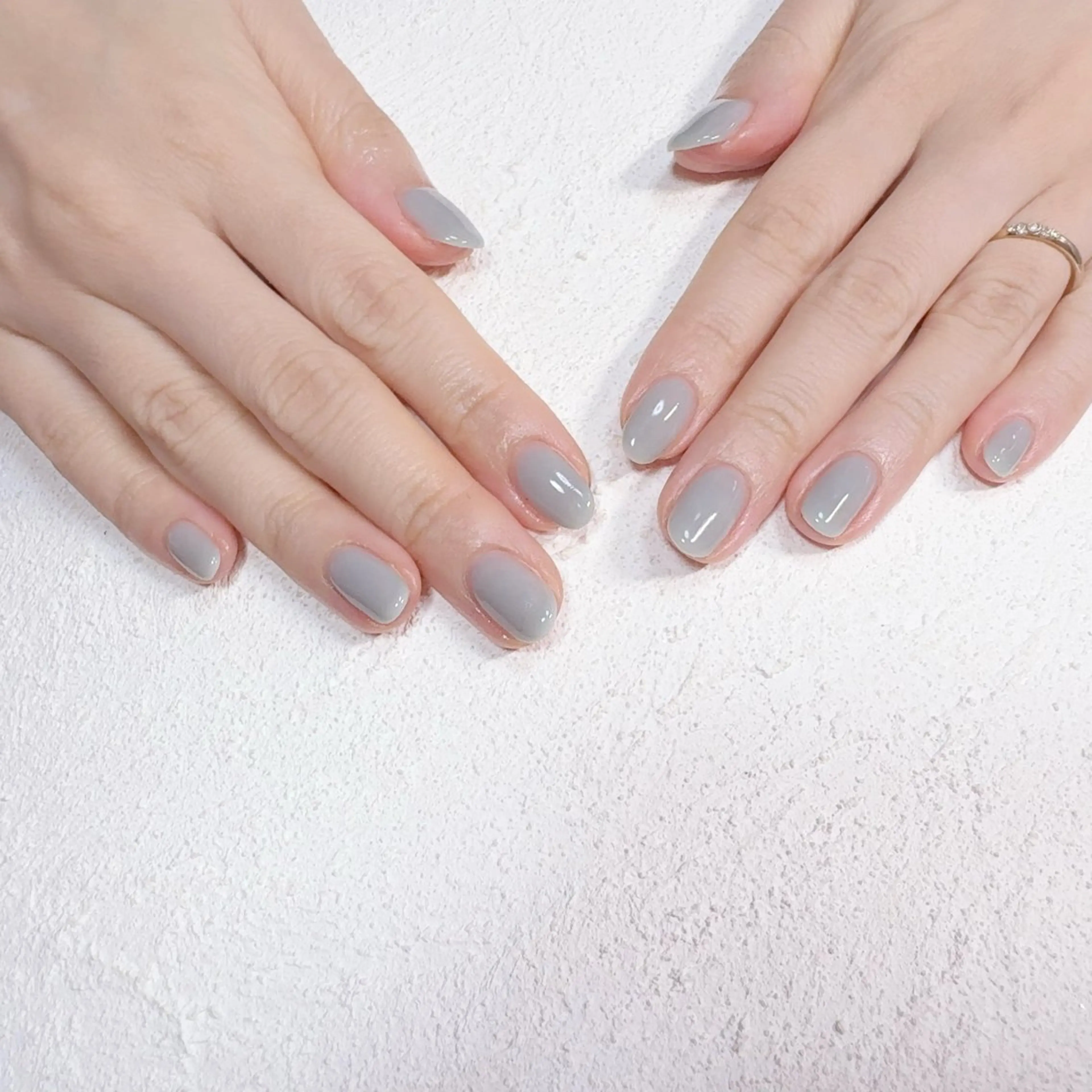 ネイル ジェルネイル Regaro i.sのネイルデザイン