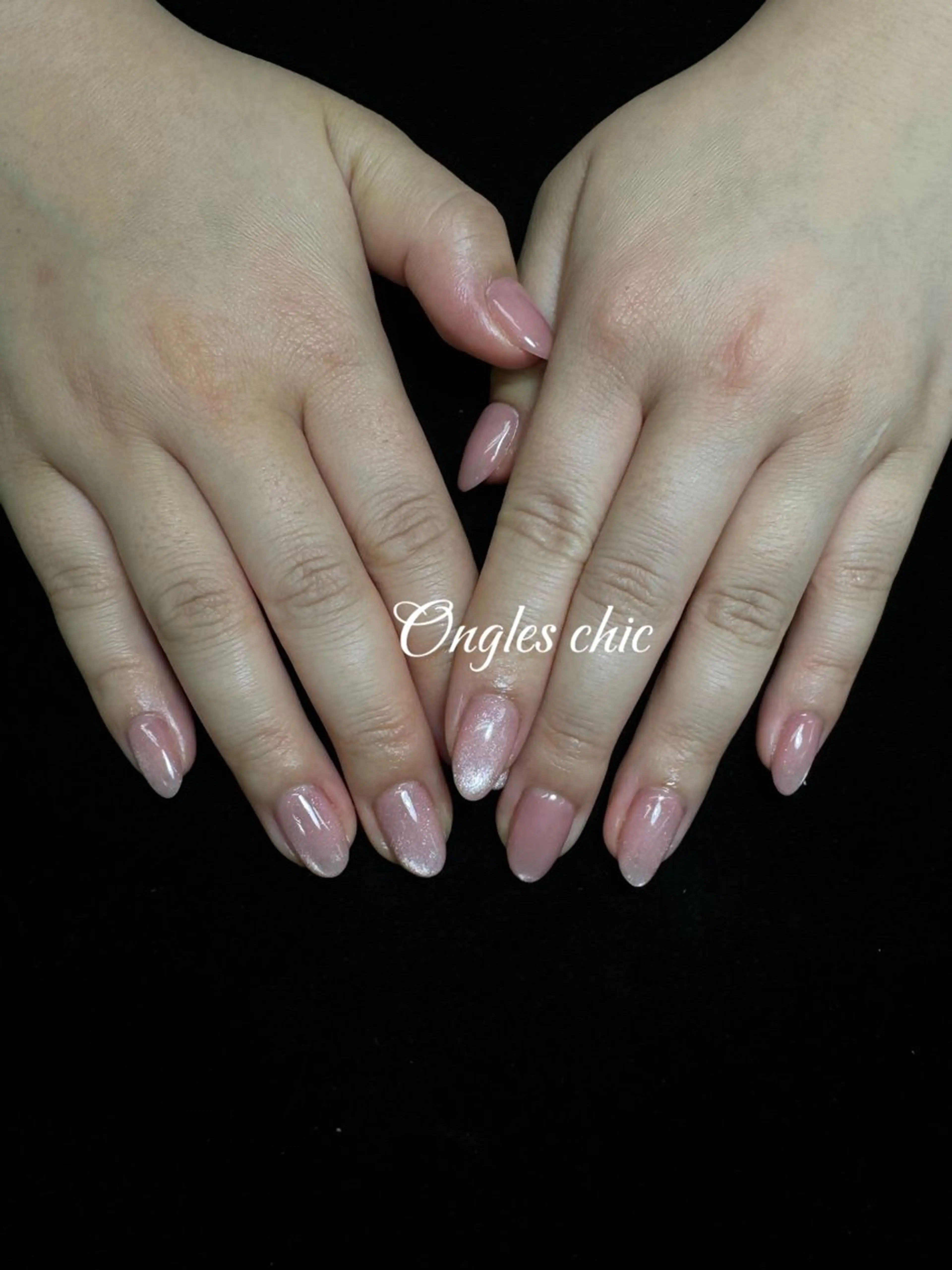 ネイル ハンドネイル ongles chicのネイルデザイン
