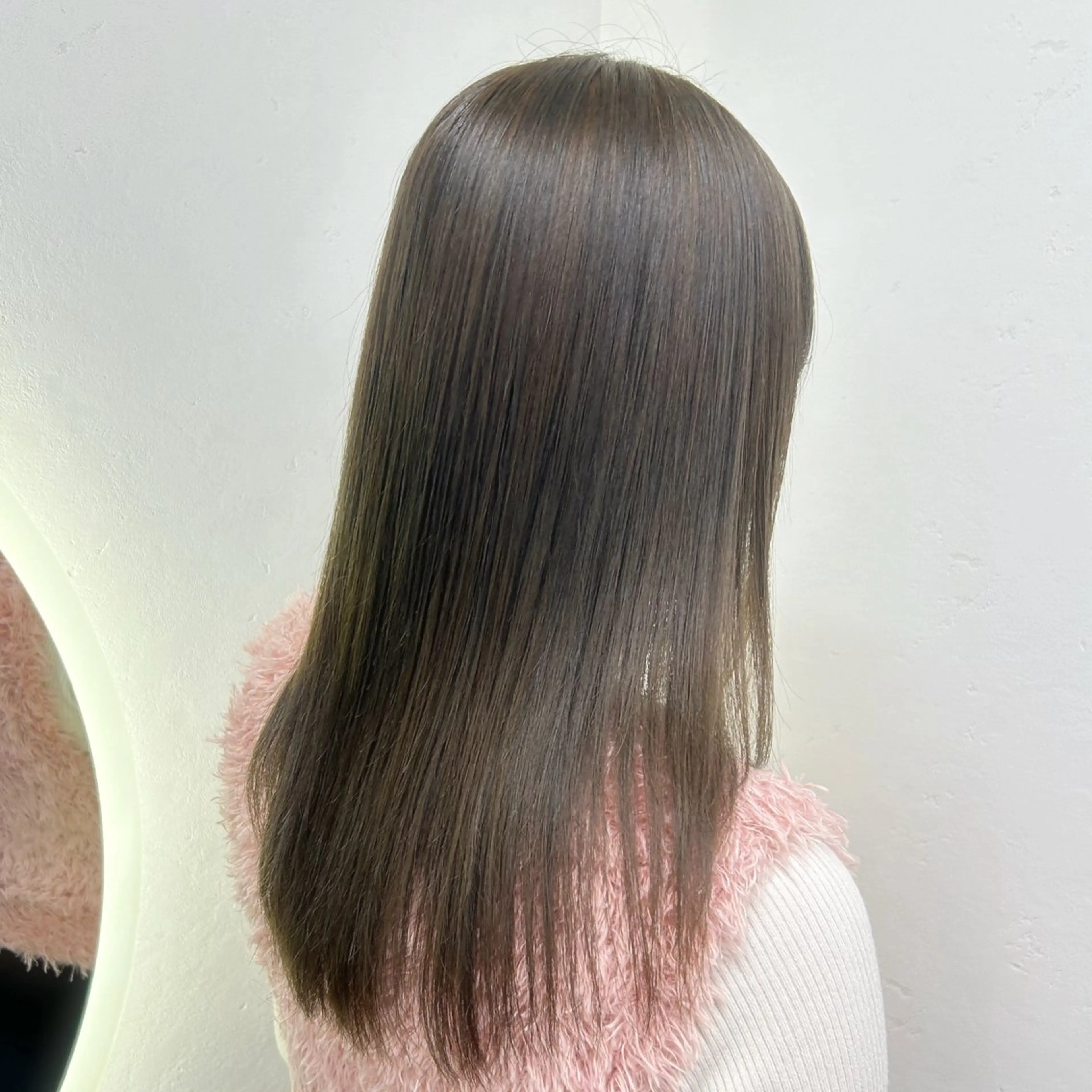 セミロング カラー オリーブ/ 透明感カラー/れいあのヘアスタイル