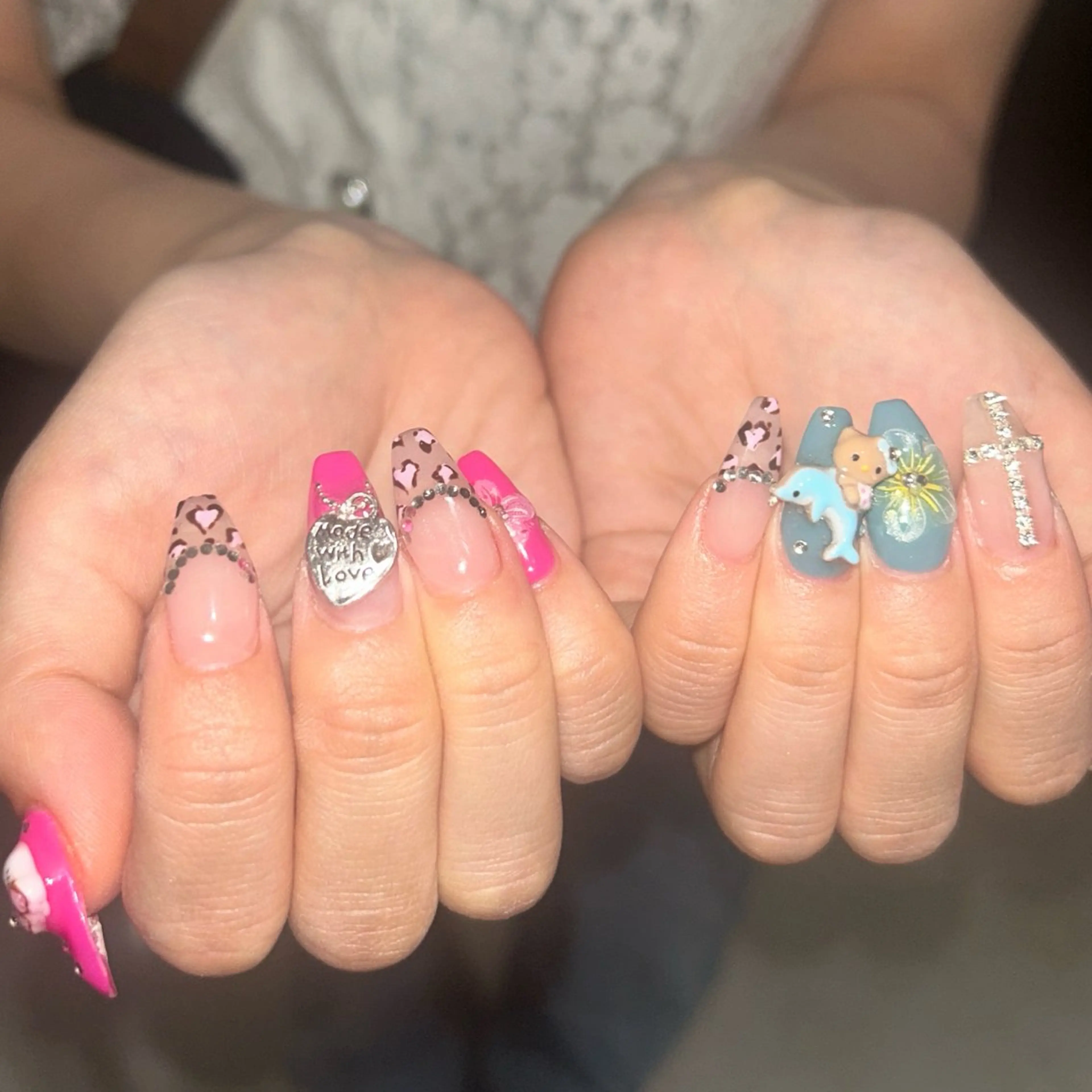 ネイル ハンドネイル MODA MANAMIᵕ̈のネイルデザイン