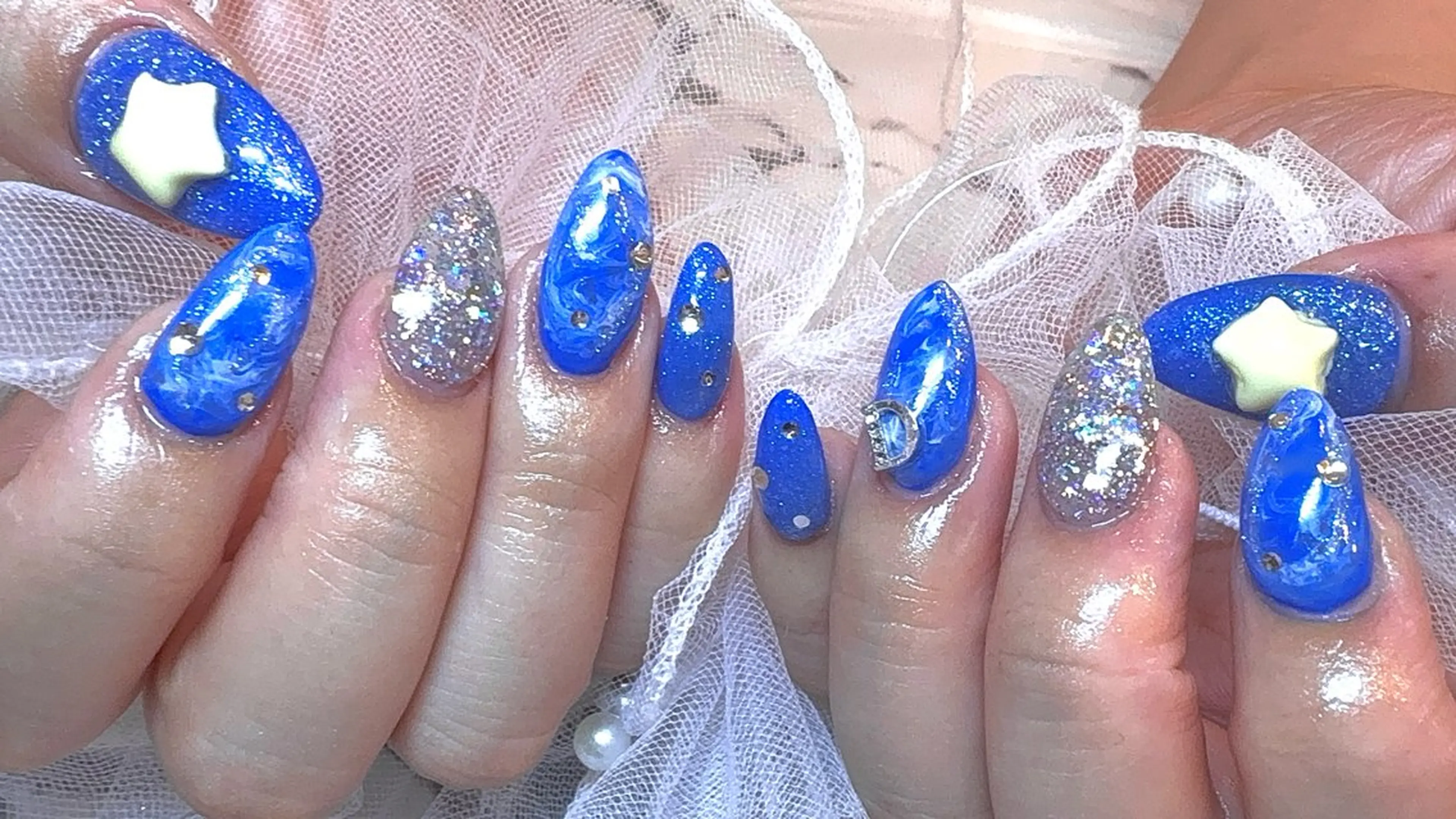 ネイル ハンドネイル nail e.sのネイルデザイン