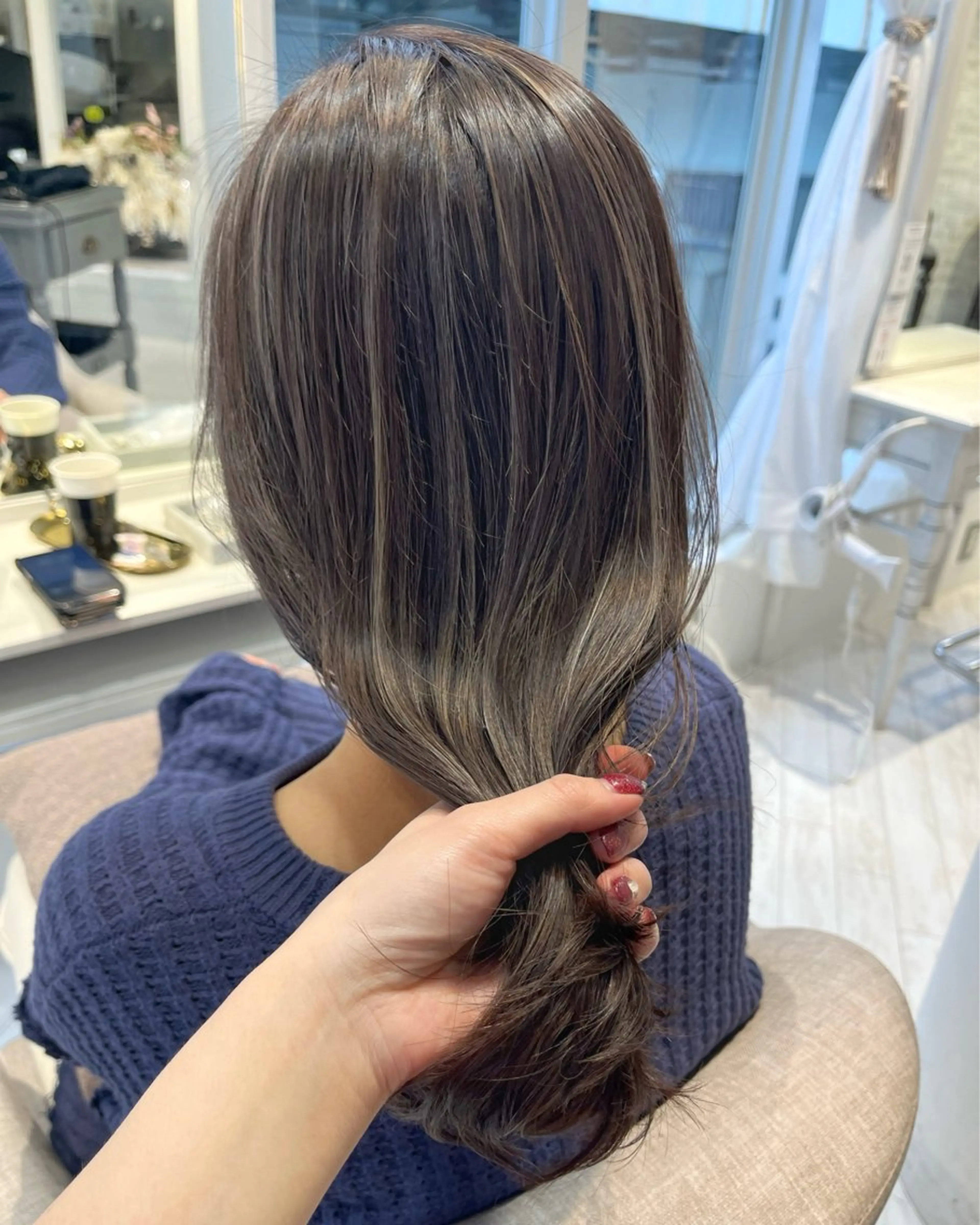 白髪ぼかしハイライト+カット+トリートメント+スタイリング🌷マイクロバブルのクレンジング付き🌷の写真