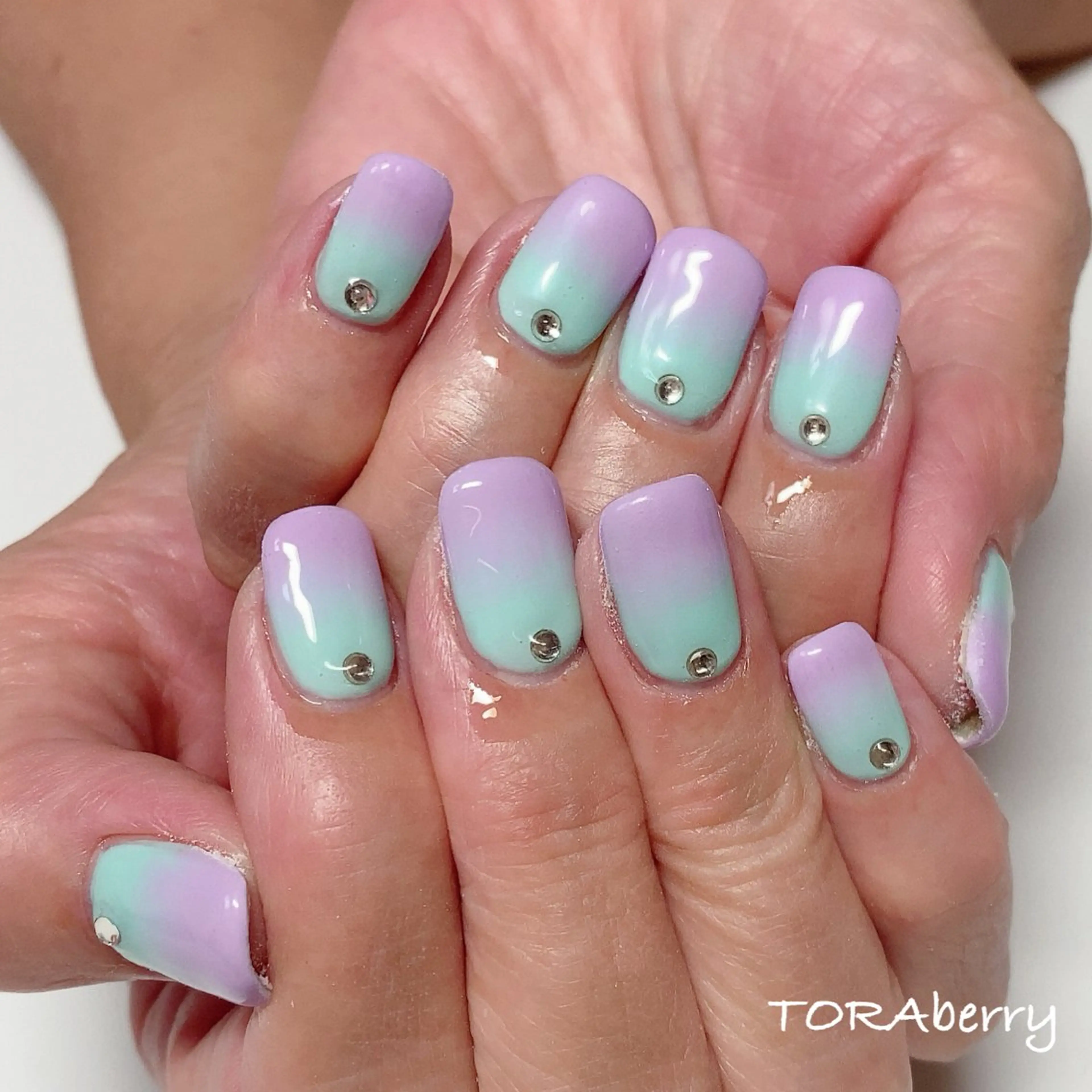 ネイル ネイリスト なつみのネイルデザイン