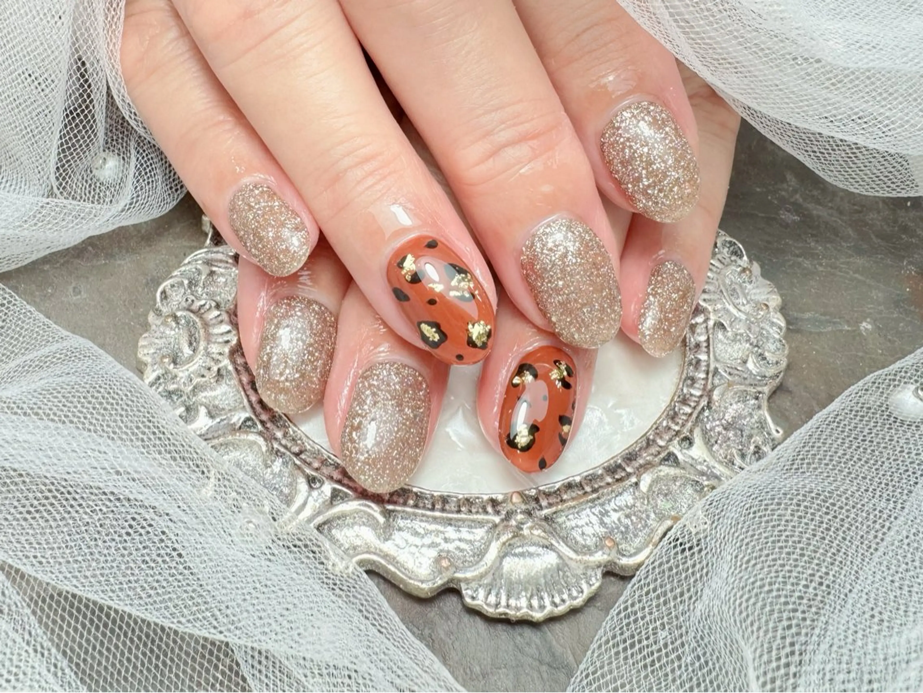 ネイル ハンドネイル マジックミラー所属・マジック ミラーのネイルデザイン