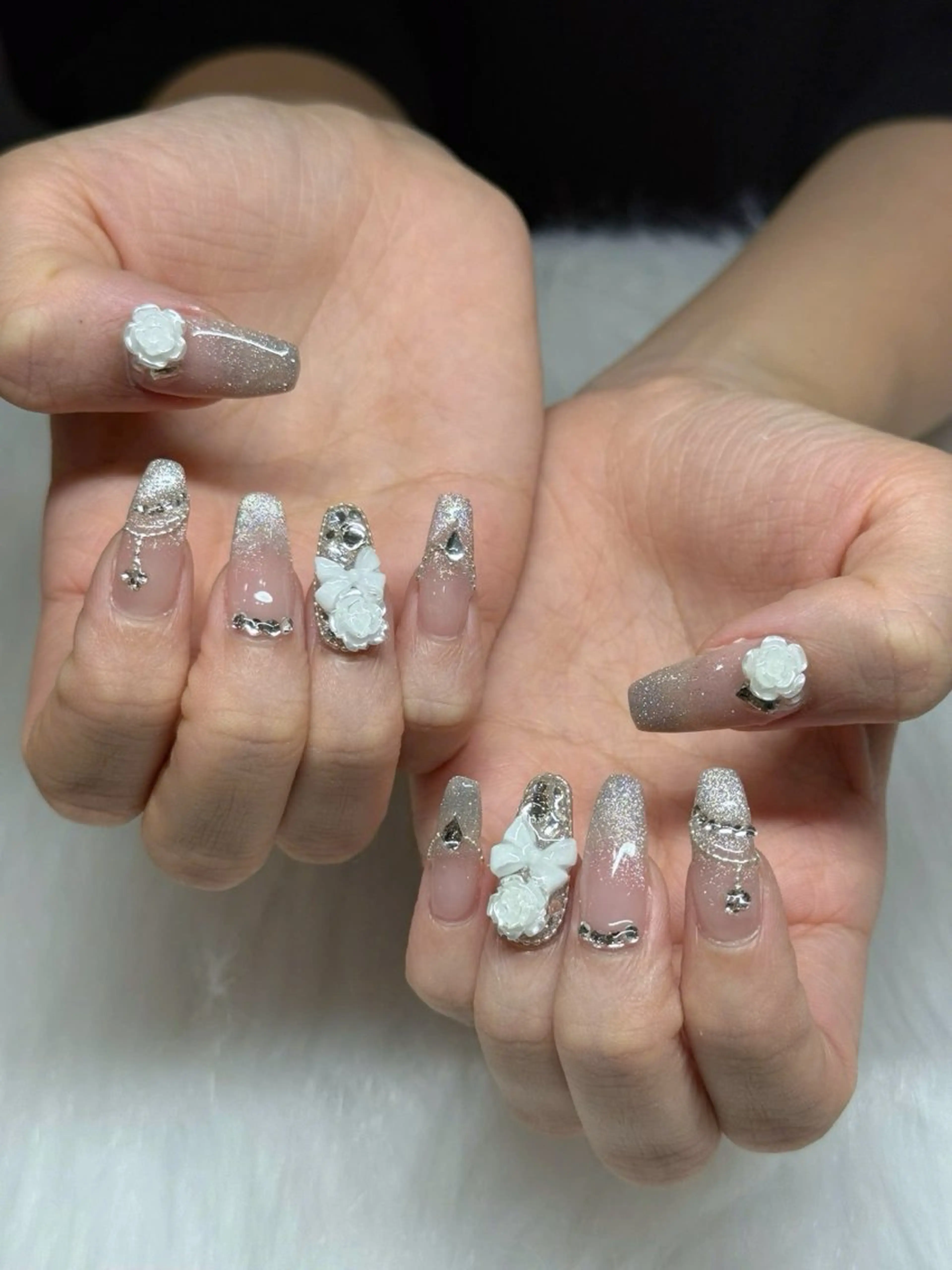 ネイル ハンドネイル NAILS BAR SHINJUKUのネイルデザイン