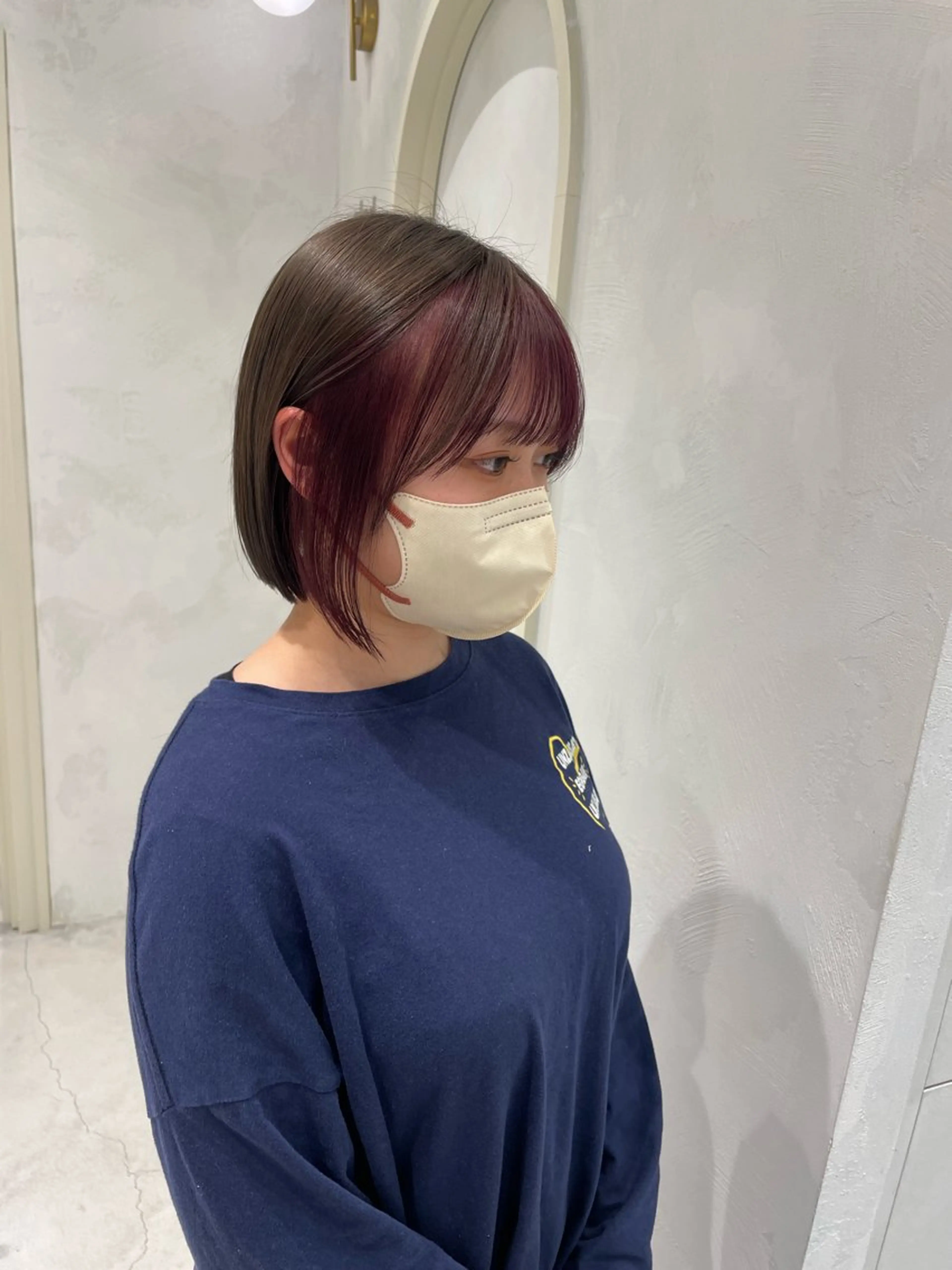 ショート カラー 桑本 さと子のヘアスタイル