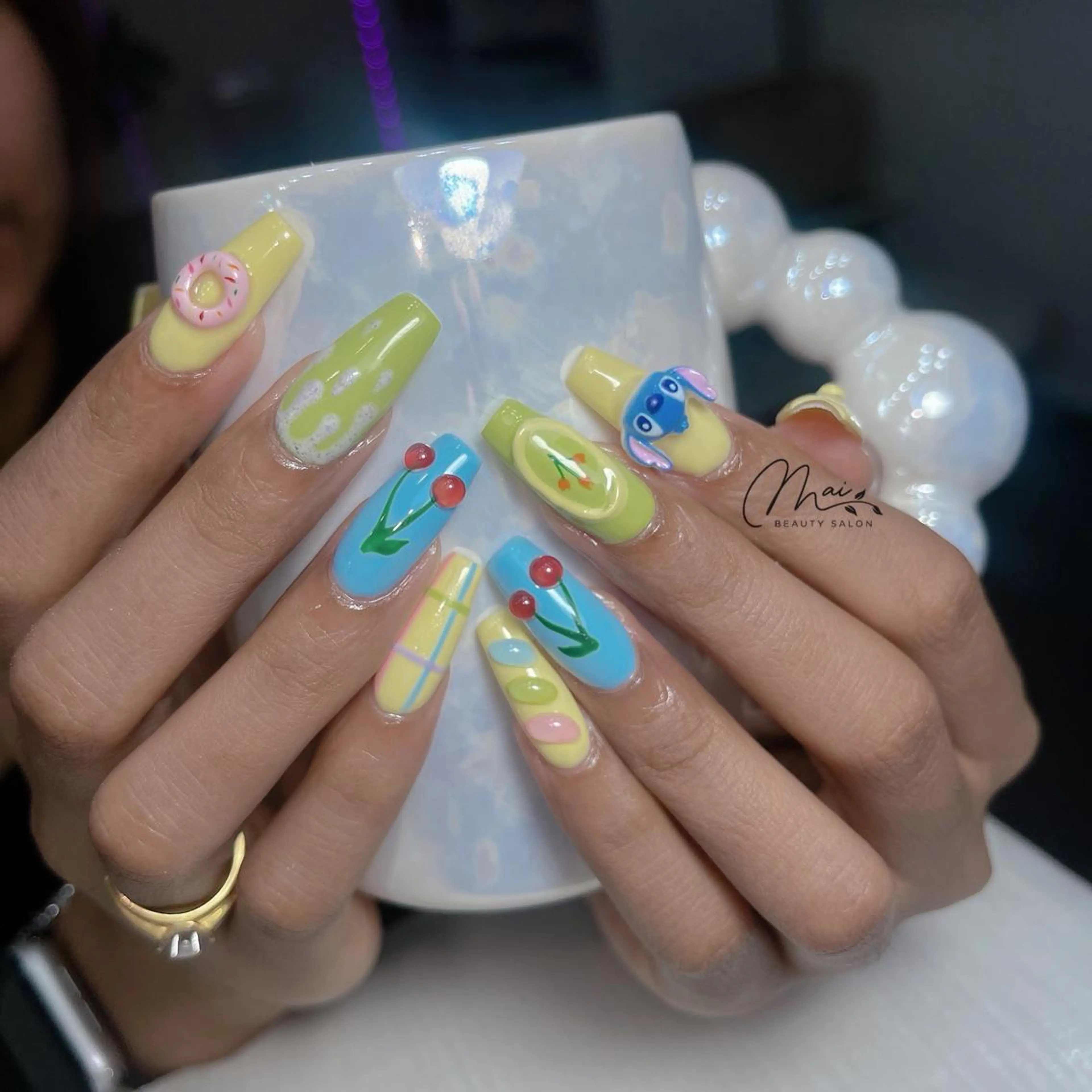 ネイル チークネイル フラッシュネイル フットネイル ジェルネイル マグネットネイル MaiBeauty dodoのネイルデザイン