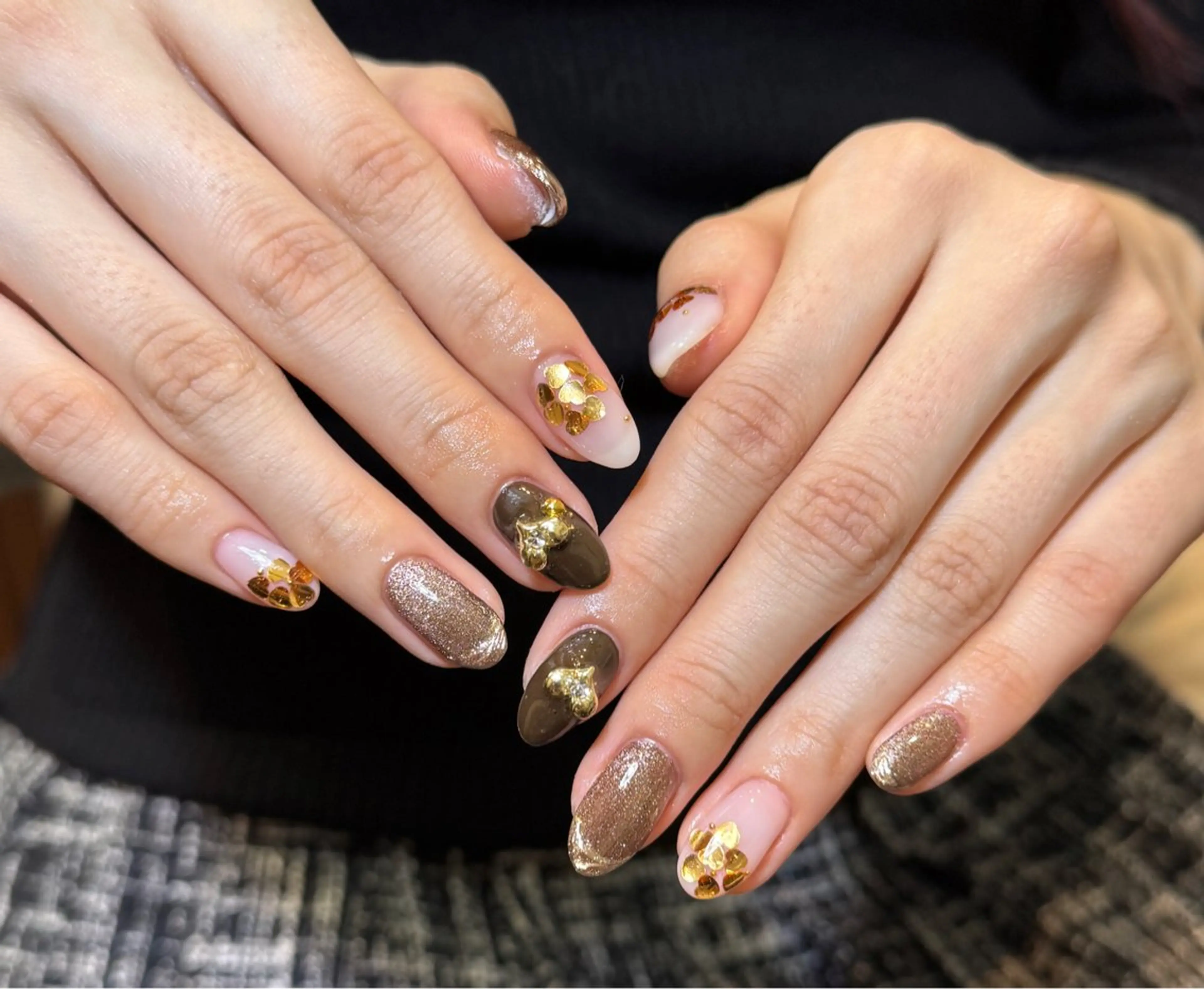 ネイル オーロラネイル 長さ出し フレンチネイル ジェルネイル ガラスフレンチ ハンドネイル Rela・S NAILのネイルデザイン