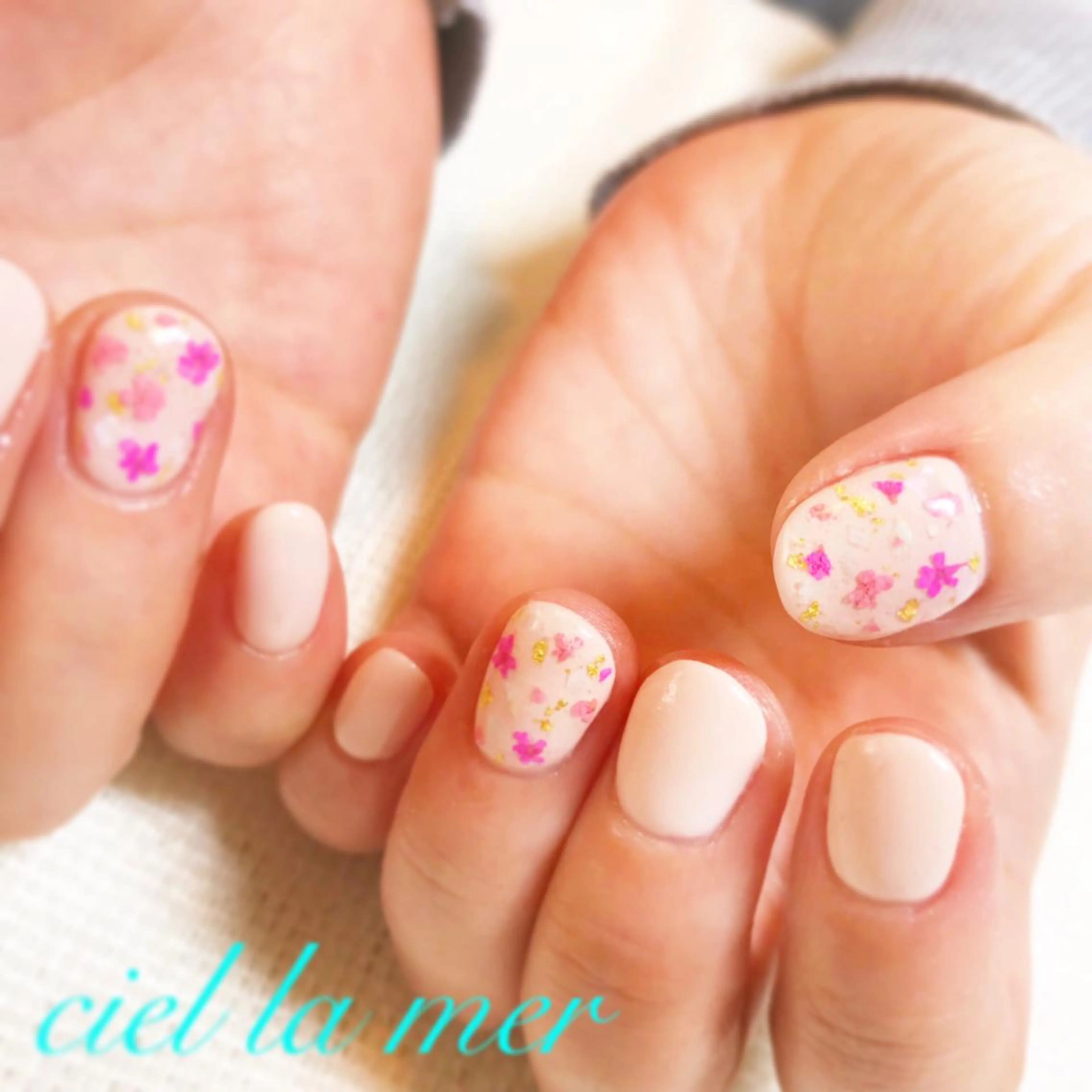 ネイル ハンドネイル フットネイル ciel la merのネイルデザイン