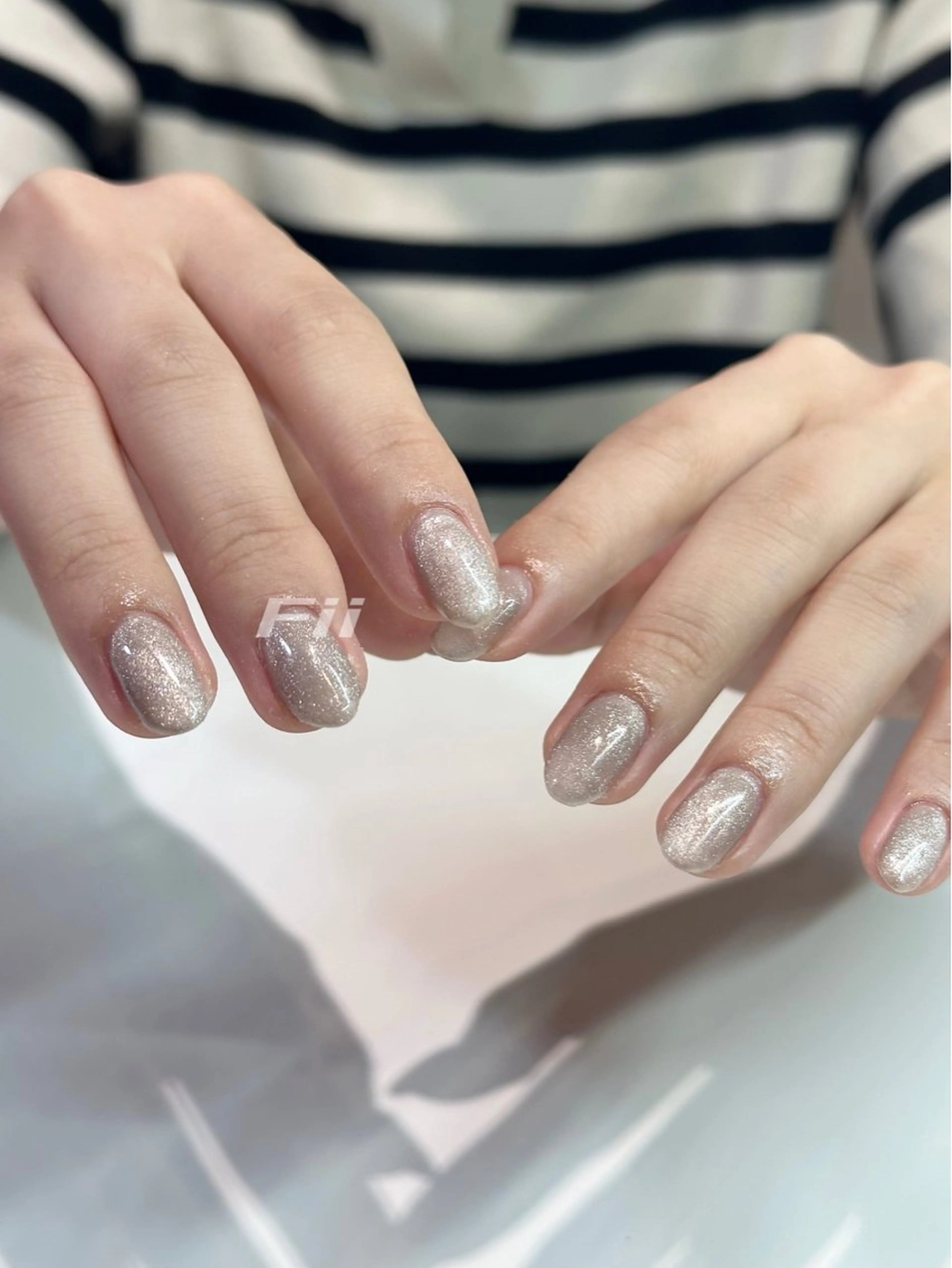 （オフなし）マグネット🧲ネイル✨の写真