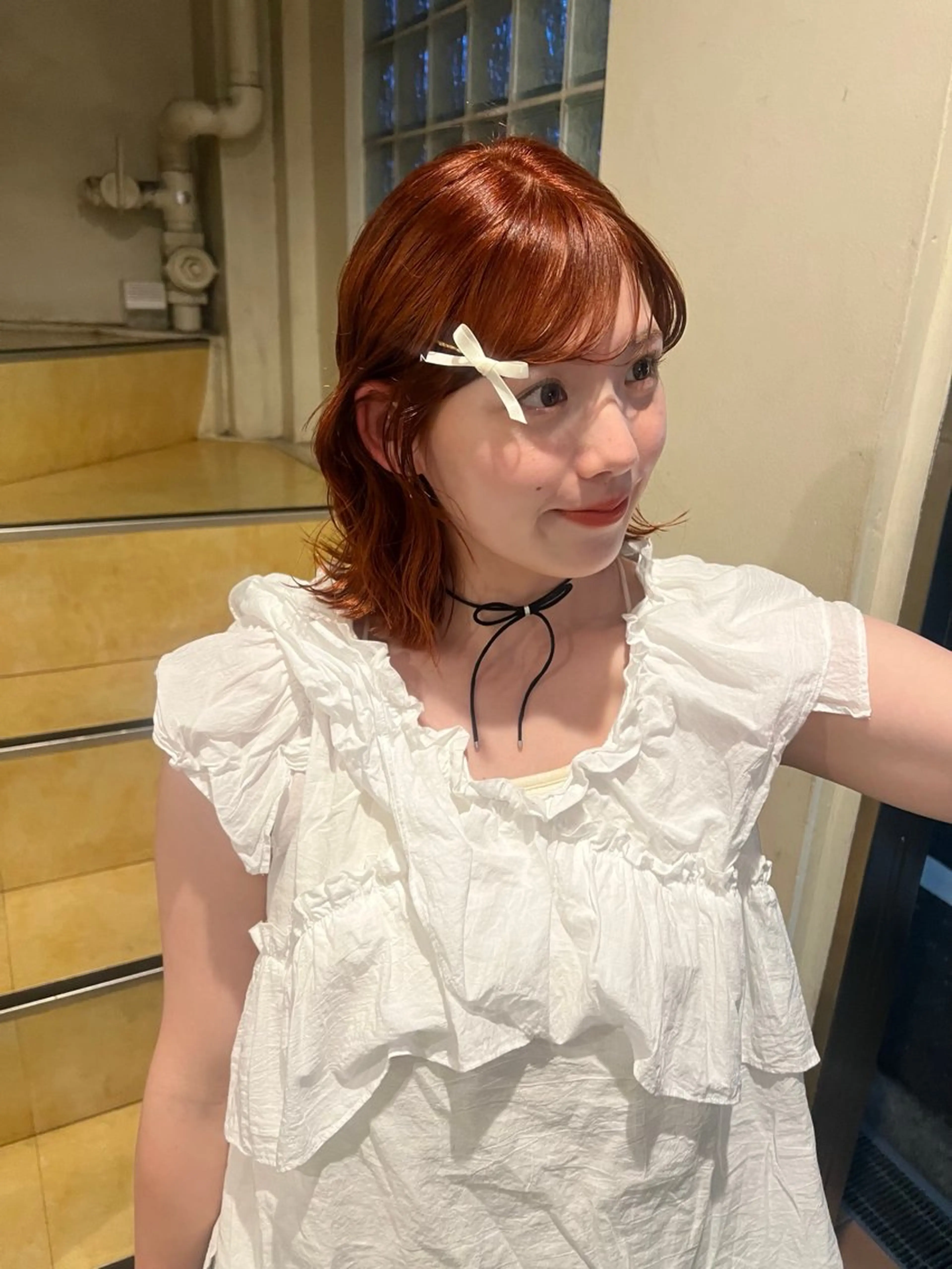 ミディアム 室屋 鈴音のヘアスタイル