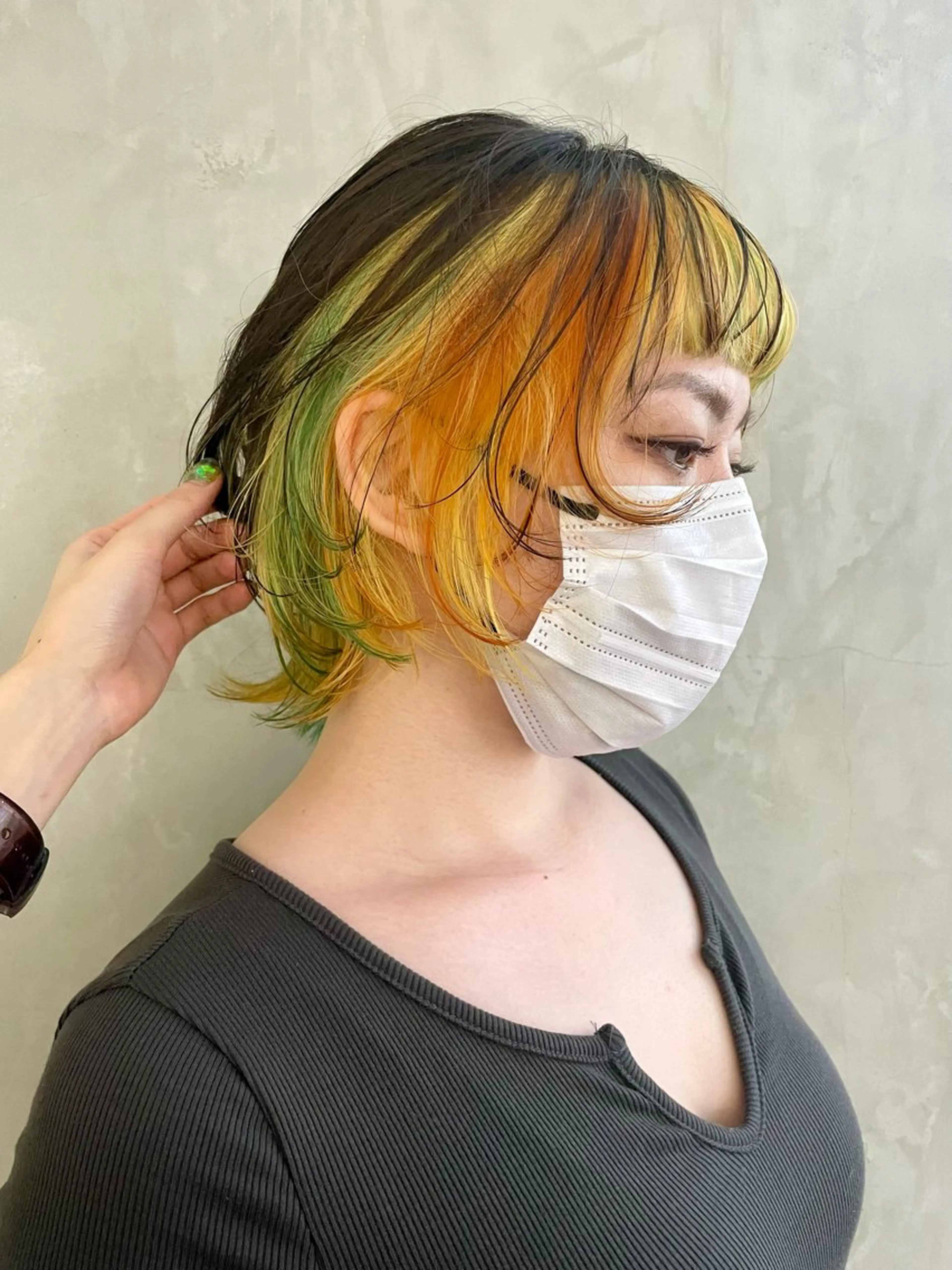 ミディアム GO TODAY SHAiRE SALON 原宿本店所属・REINA/ブリーチ /ハイトーン/原宿のヘアスタイル