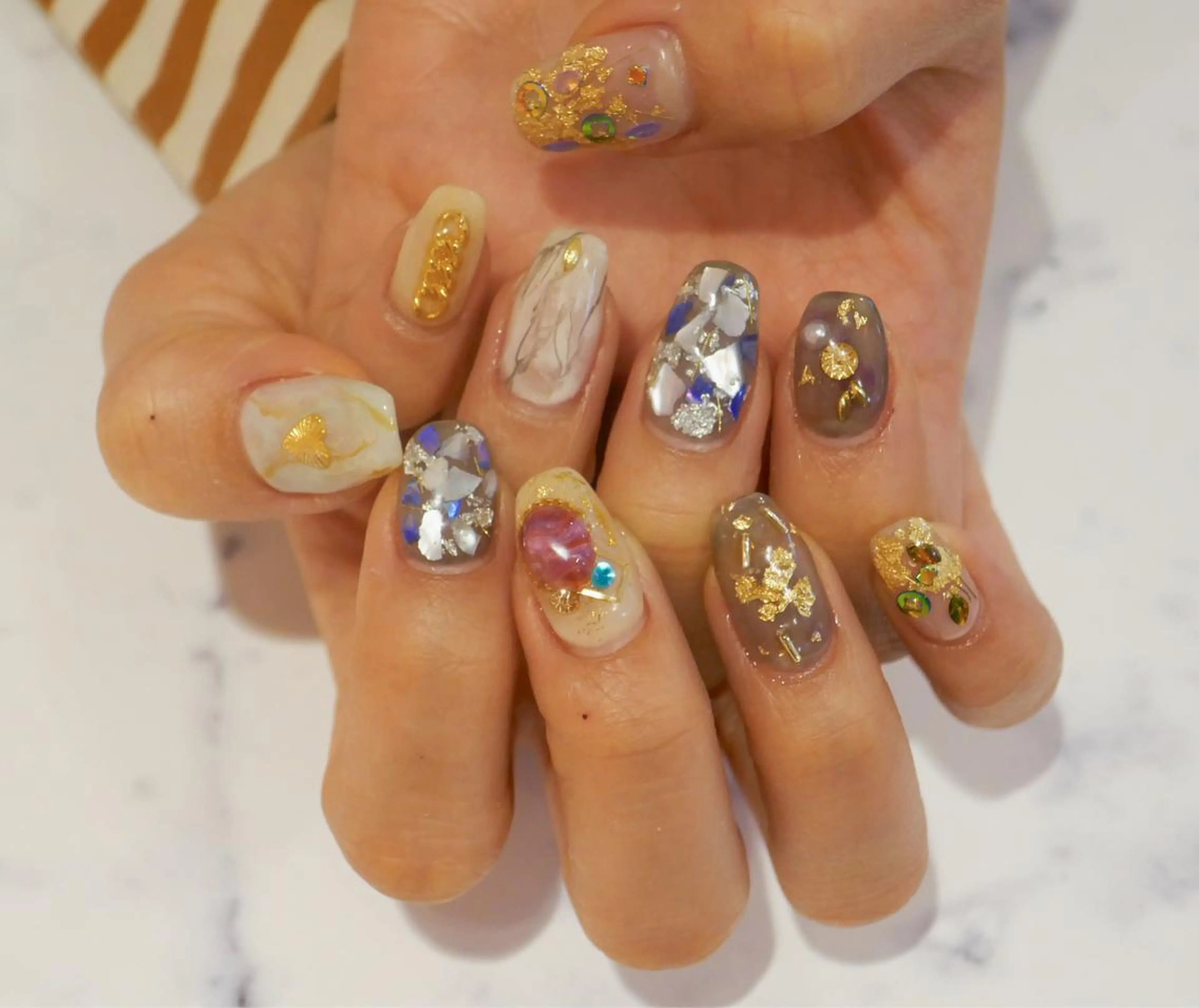 ネイル ハンドネイル revia所属・ERI Nailistのネイルデザイン