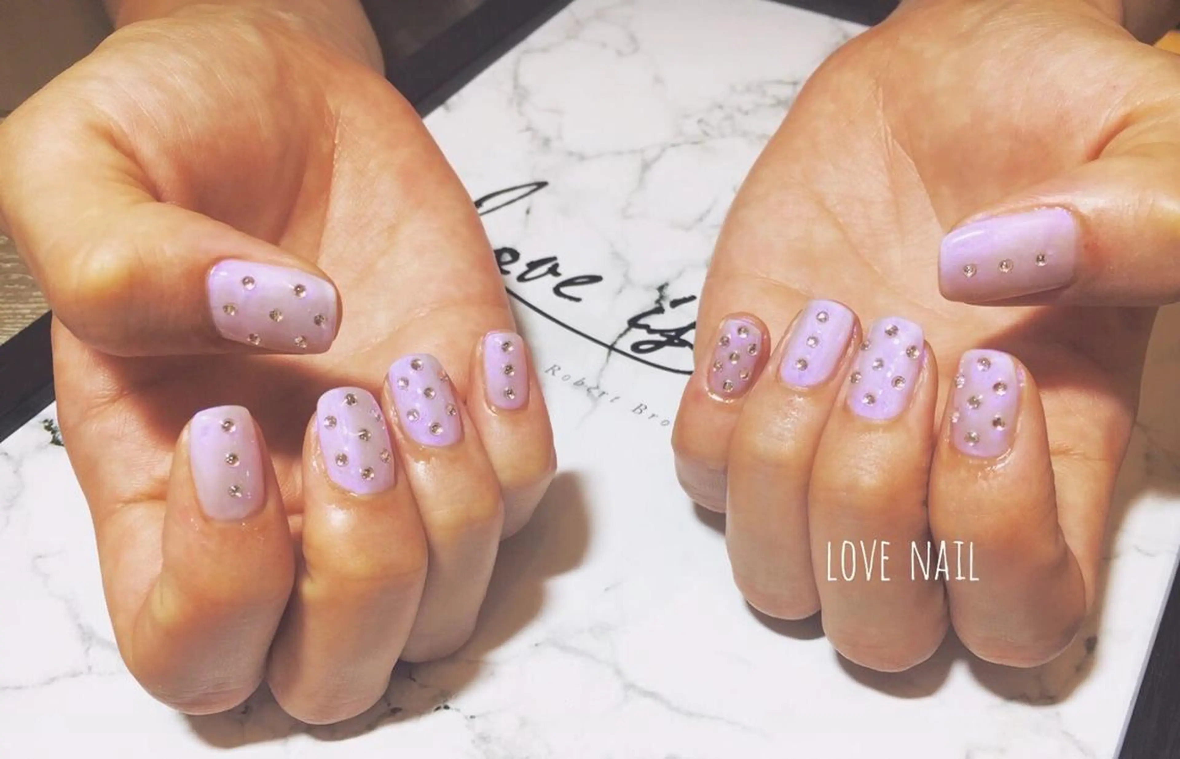ネイル ハンドネイル LOVE NAIL 💕Sonoのネイルデザイン
