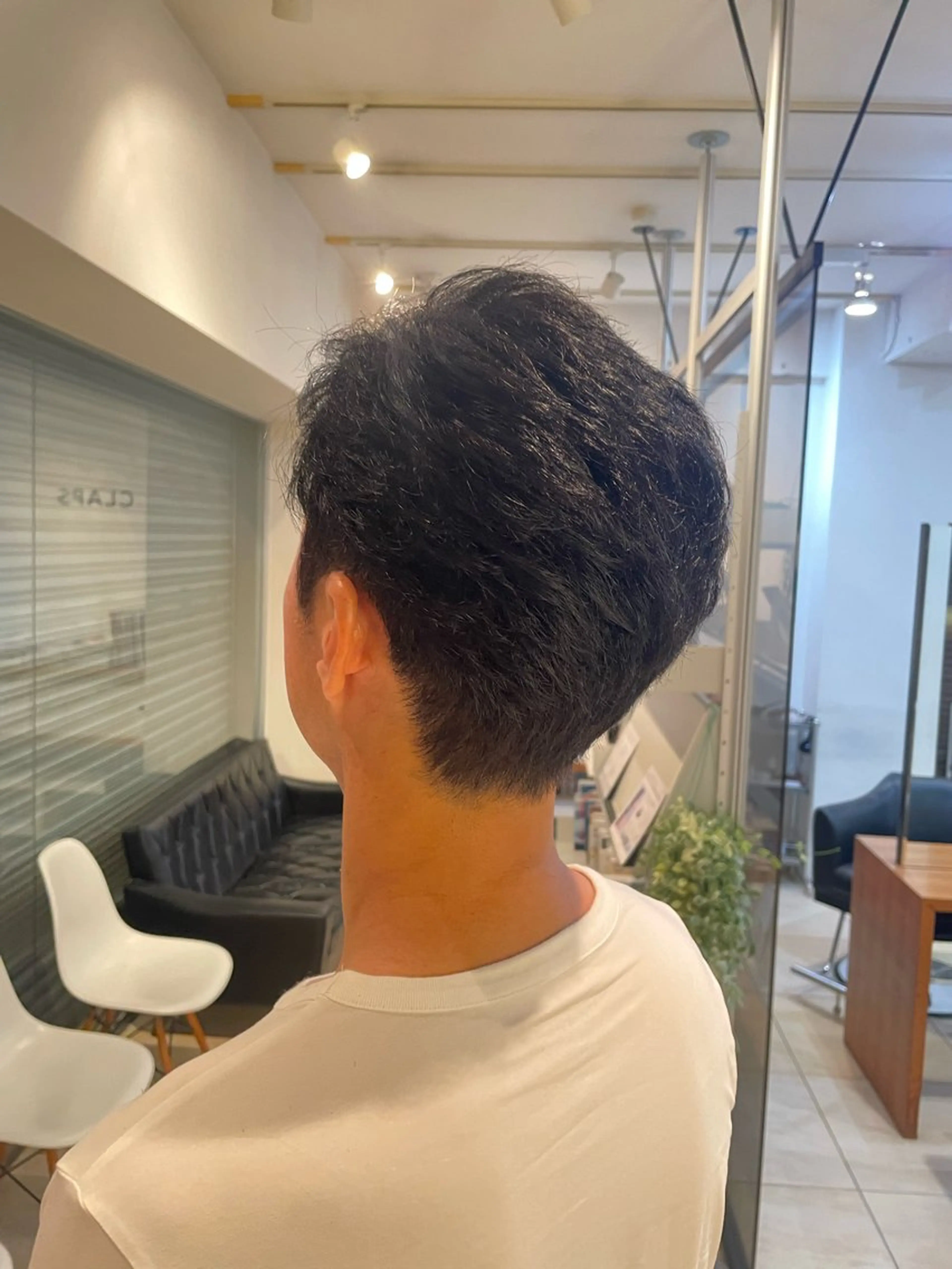 ショート メンズ すずな【レディース カットモデル募集中】のヘアスタイル