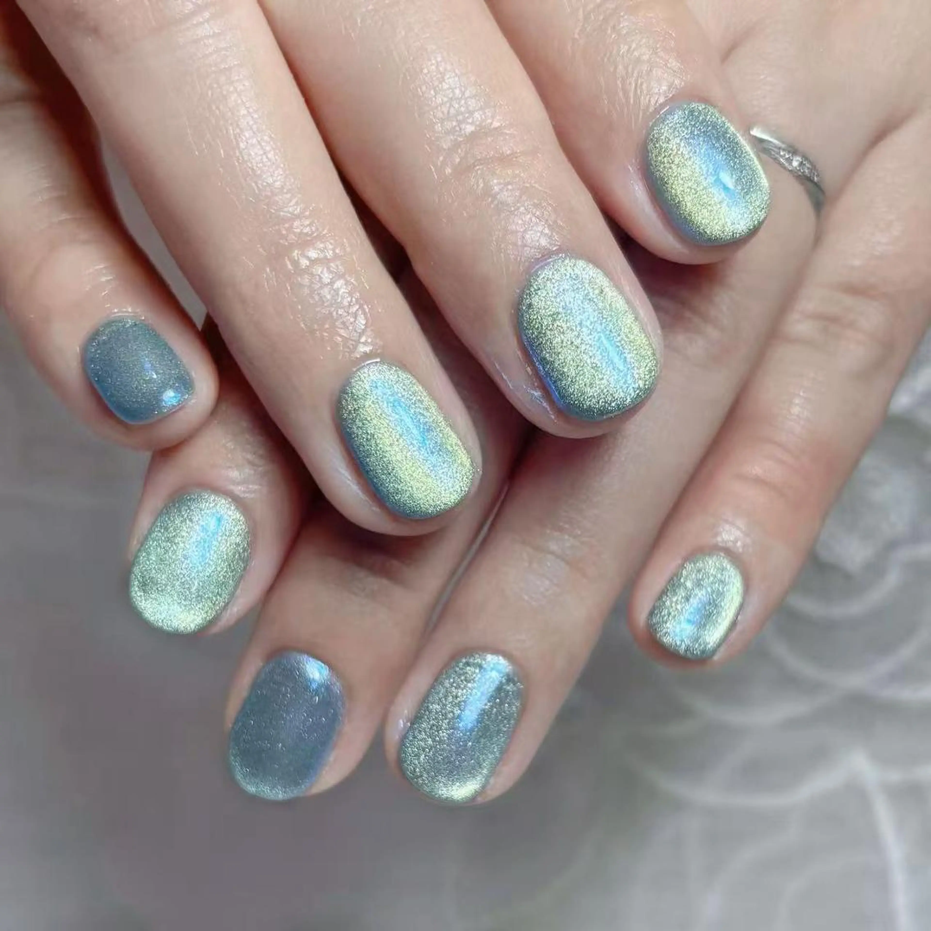 ネイル アートネイル オーロラネイル ガーリー キラキラネイル 韓国ネイル ハンドネイル DIAMOND 💅のネイルデザイン