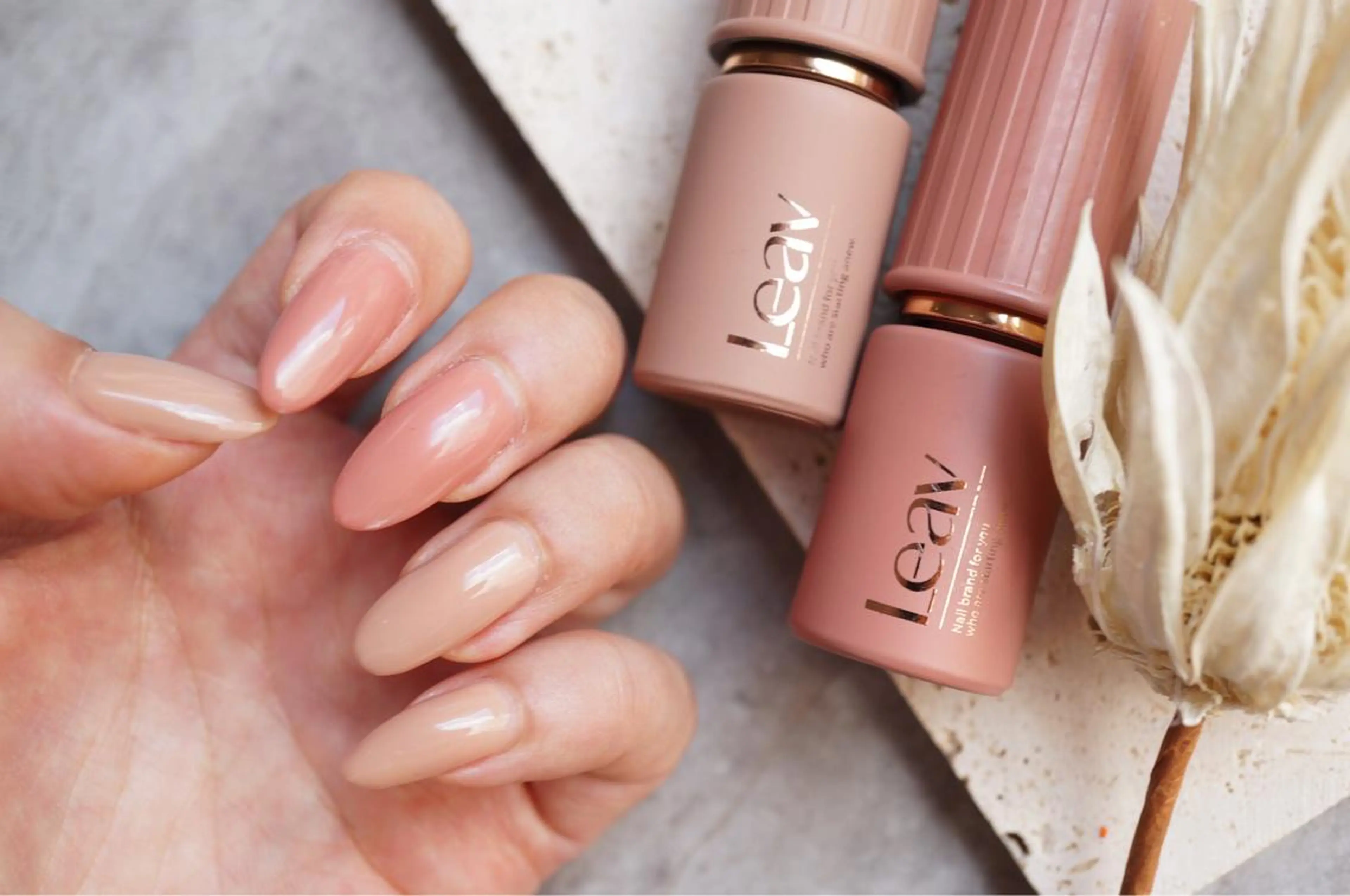 ネイル ジェルネイル まつ毛と眉毛の専門店　オクターブ福岡店所属・オクターブ 天神店のマツエク・マツパデザイン