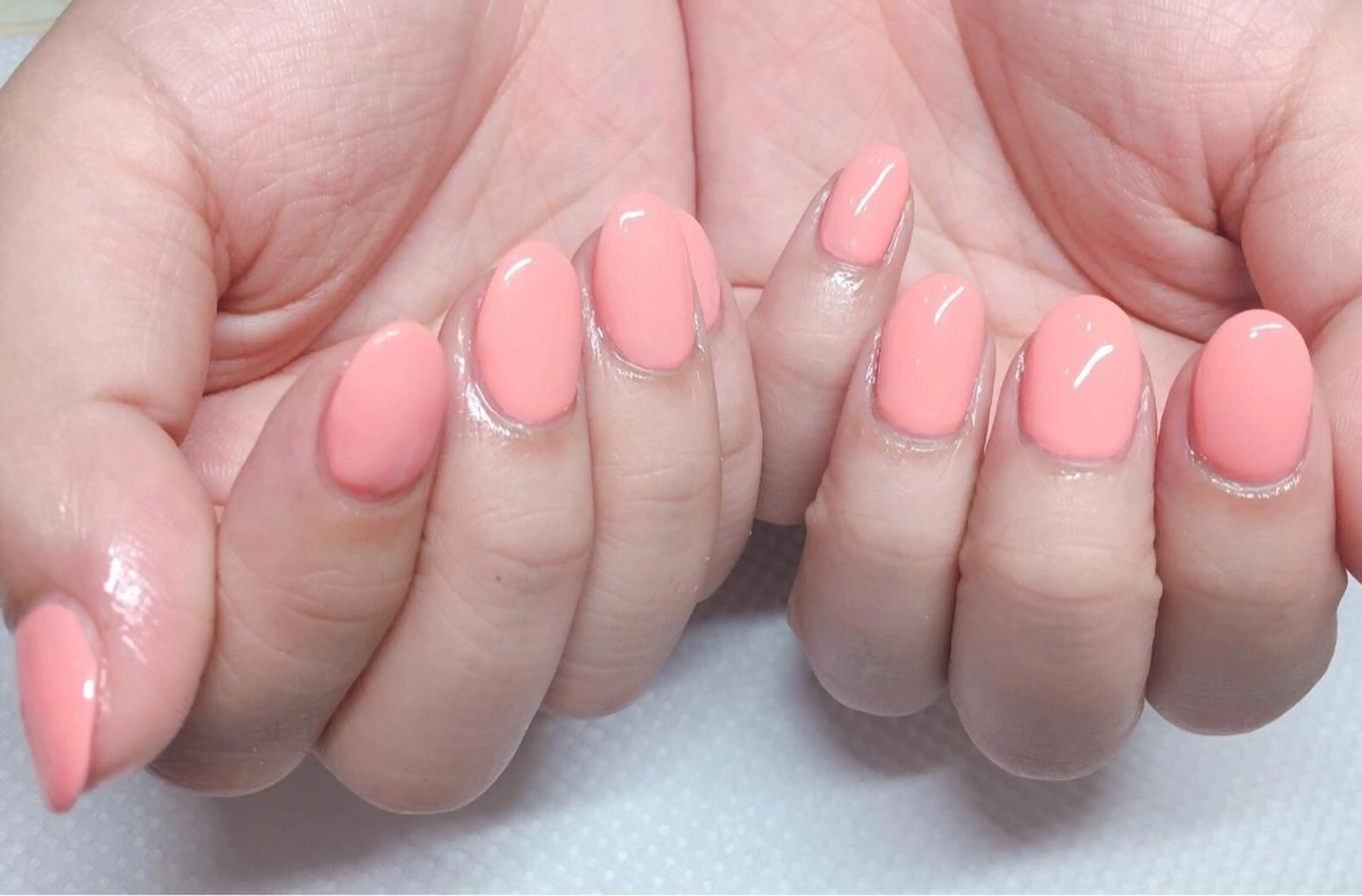 ネイル ピンク ガールネイルサロン所属・ガール ネイルサロンのネイルデザイン