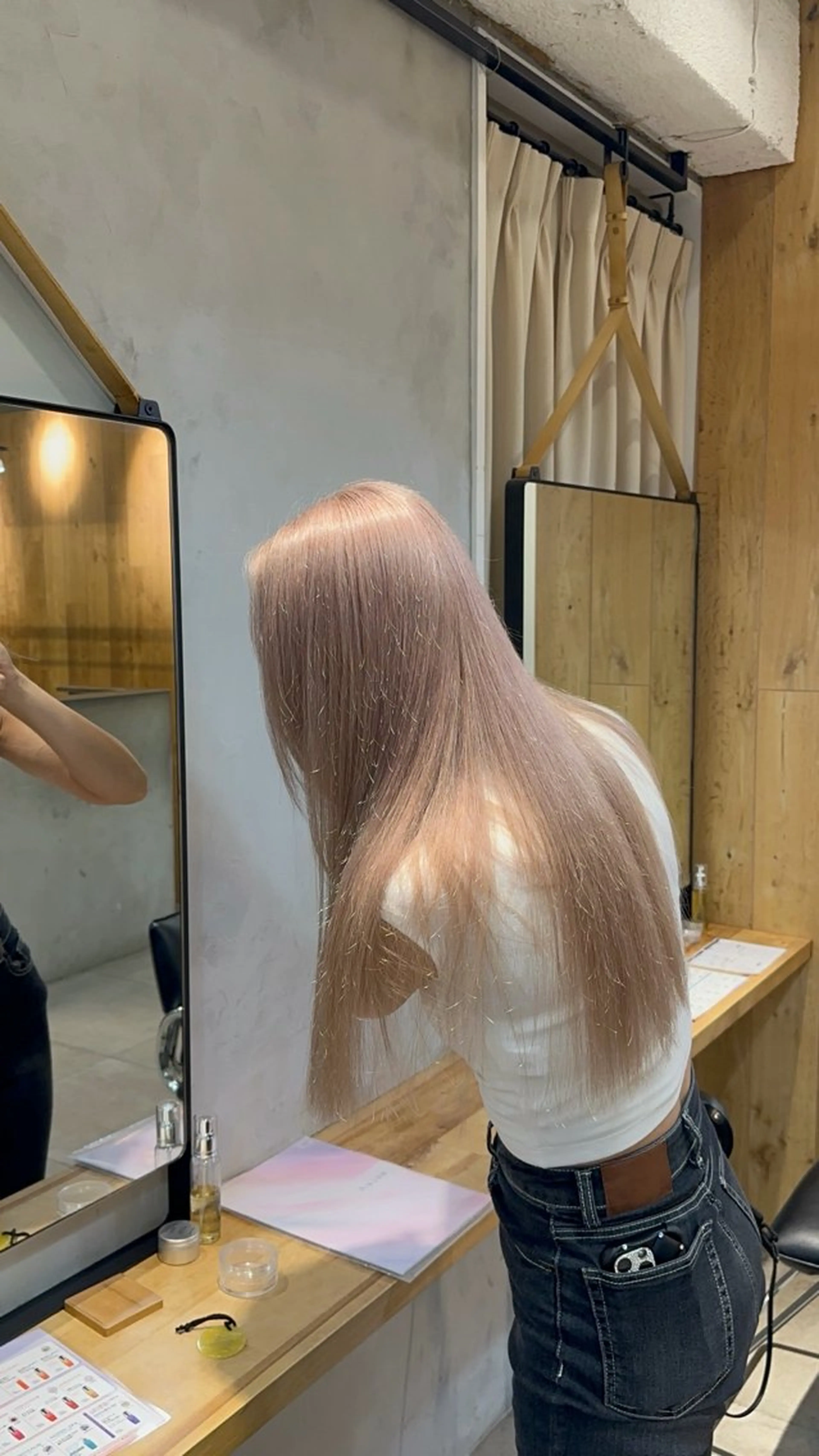 ロング カラー ヘアカラー トリートメント Lomalia Rukaのヘアスタイル