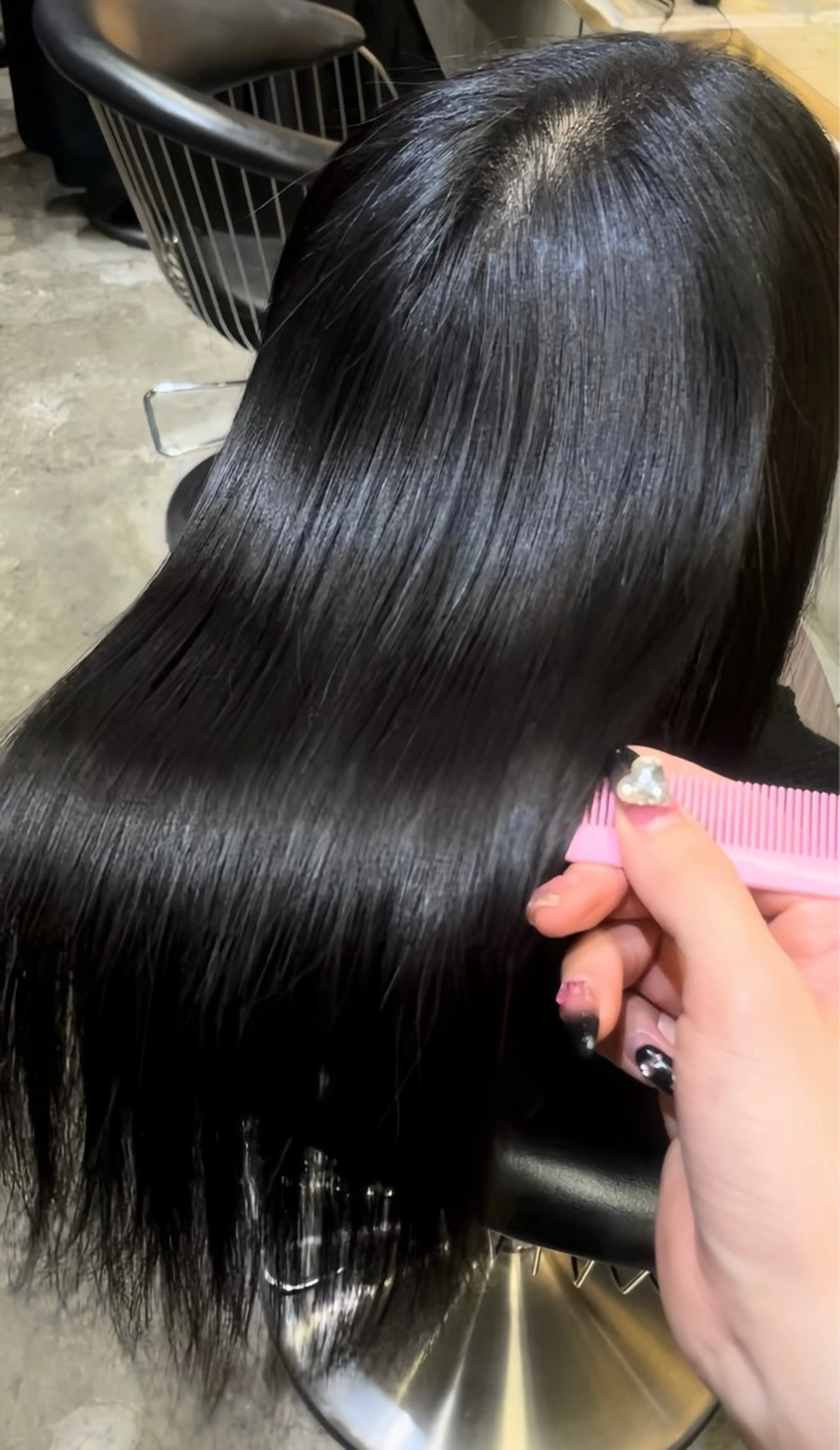 艶カラー／レイヤー／ 髪質改善／Kanonのヘアスタイル