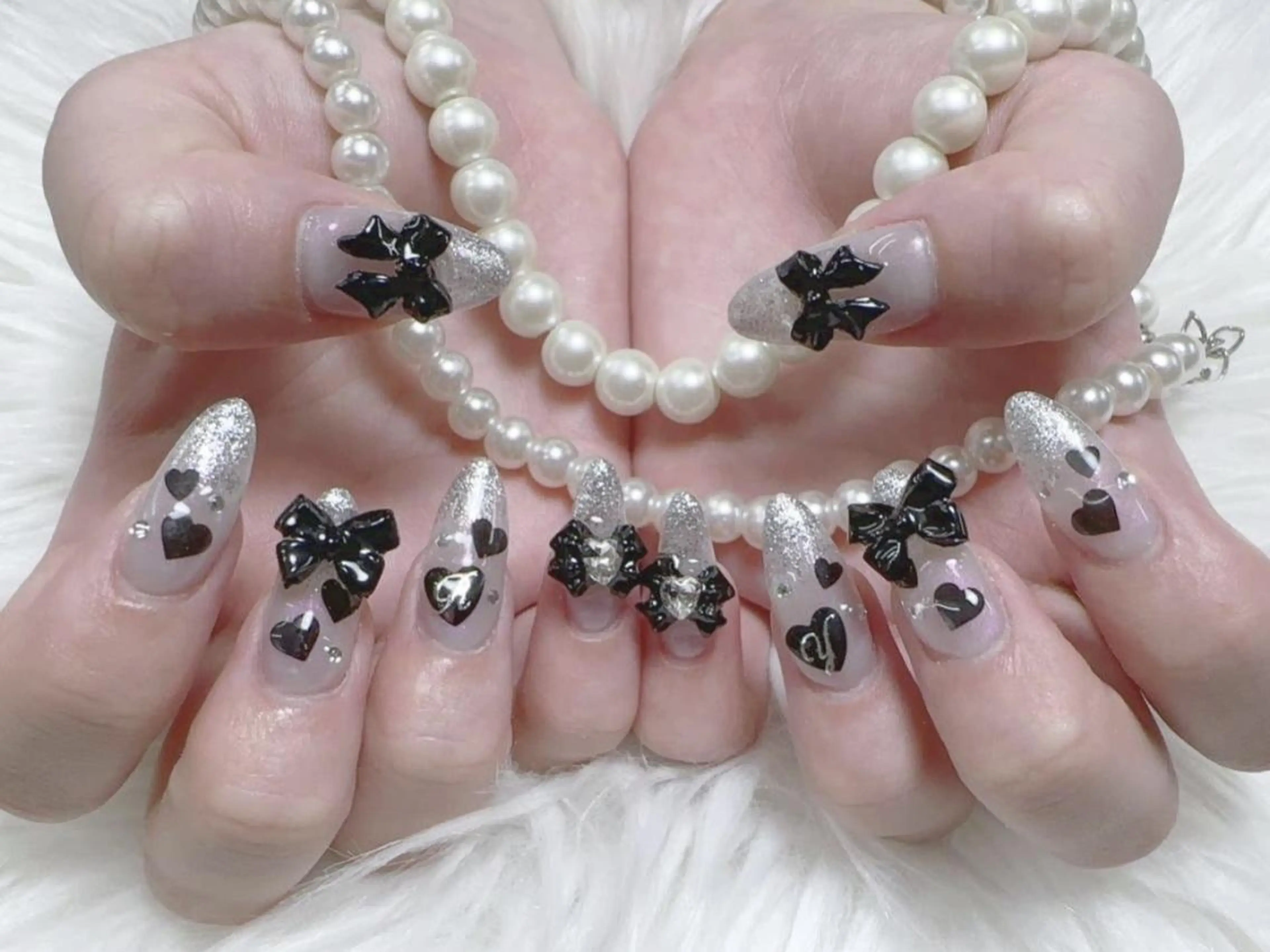 メンズ ネイル アートネイル フレンチネイル ジェルネイル キラキラネイル パラジェル Bloom kabukiのネイルデザイン