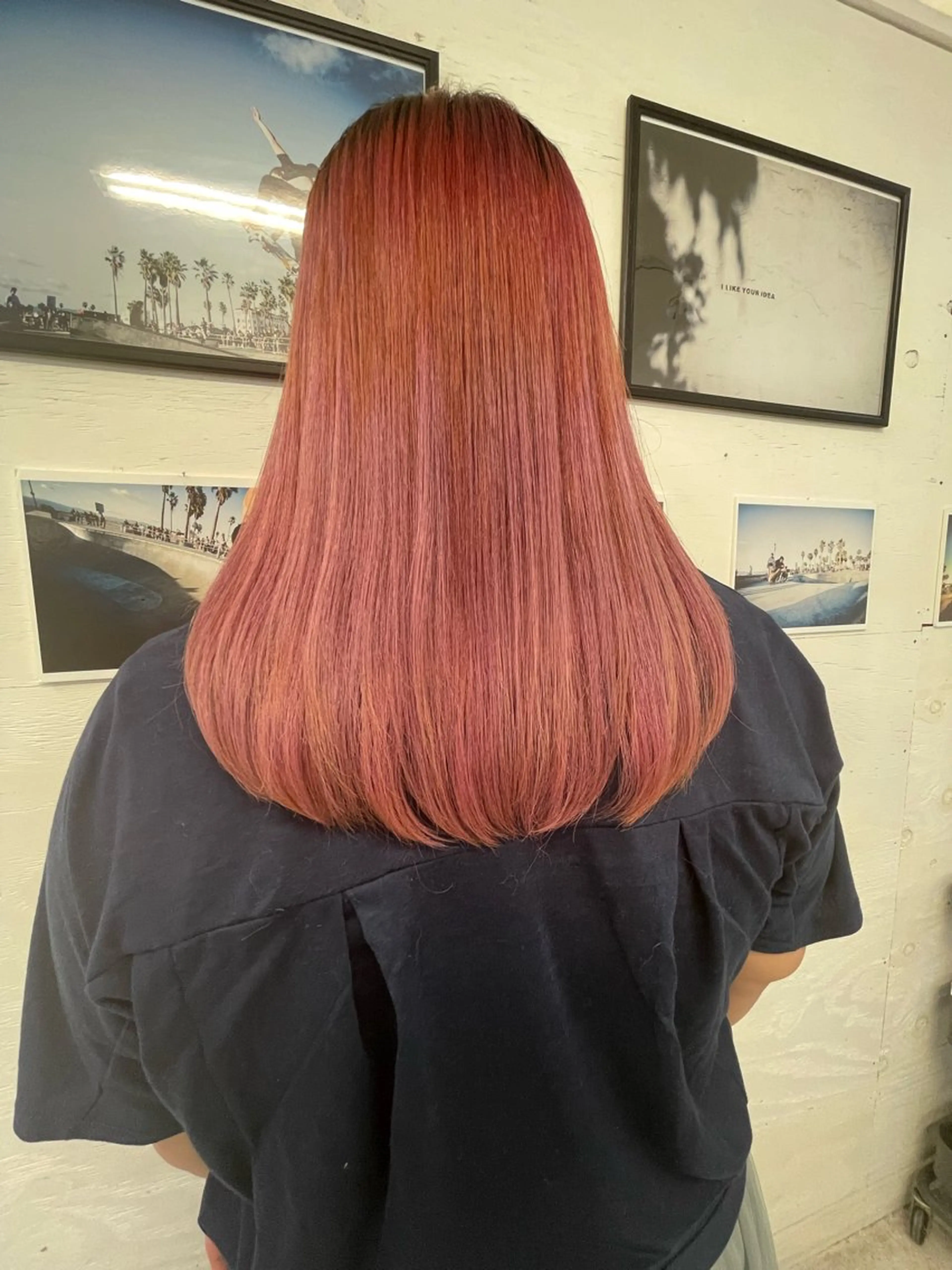 セミロング 篠崎 佑季のヘアスタイル