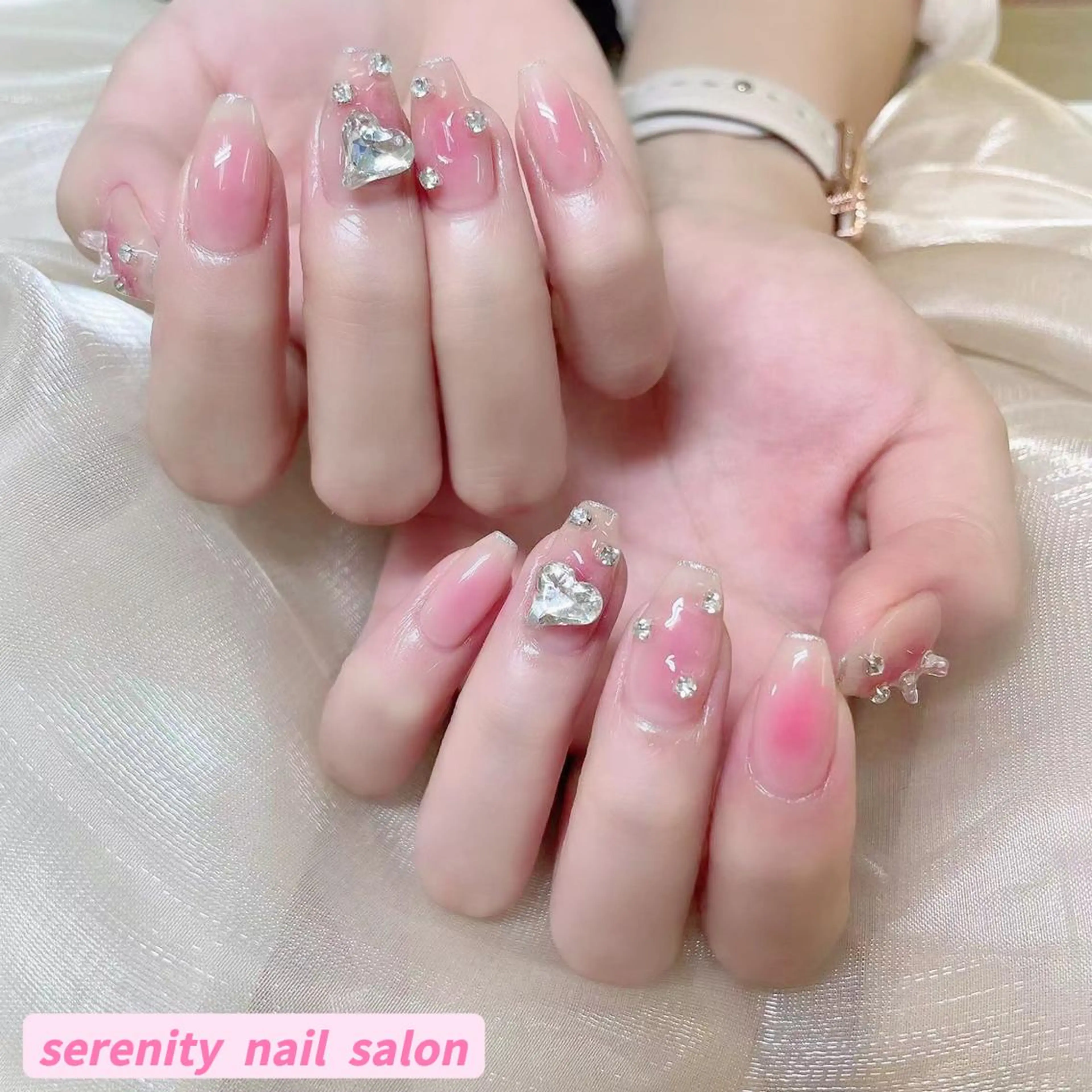 ネイル ハンドネイル ハンドケア ✨Serenity Nail salonのネイルデザイン