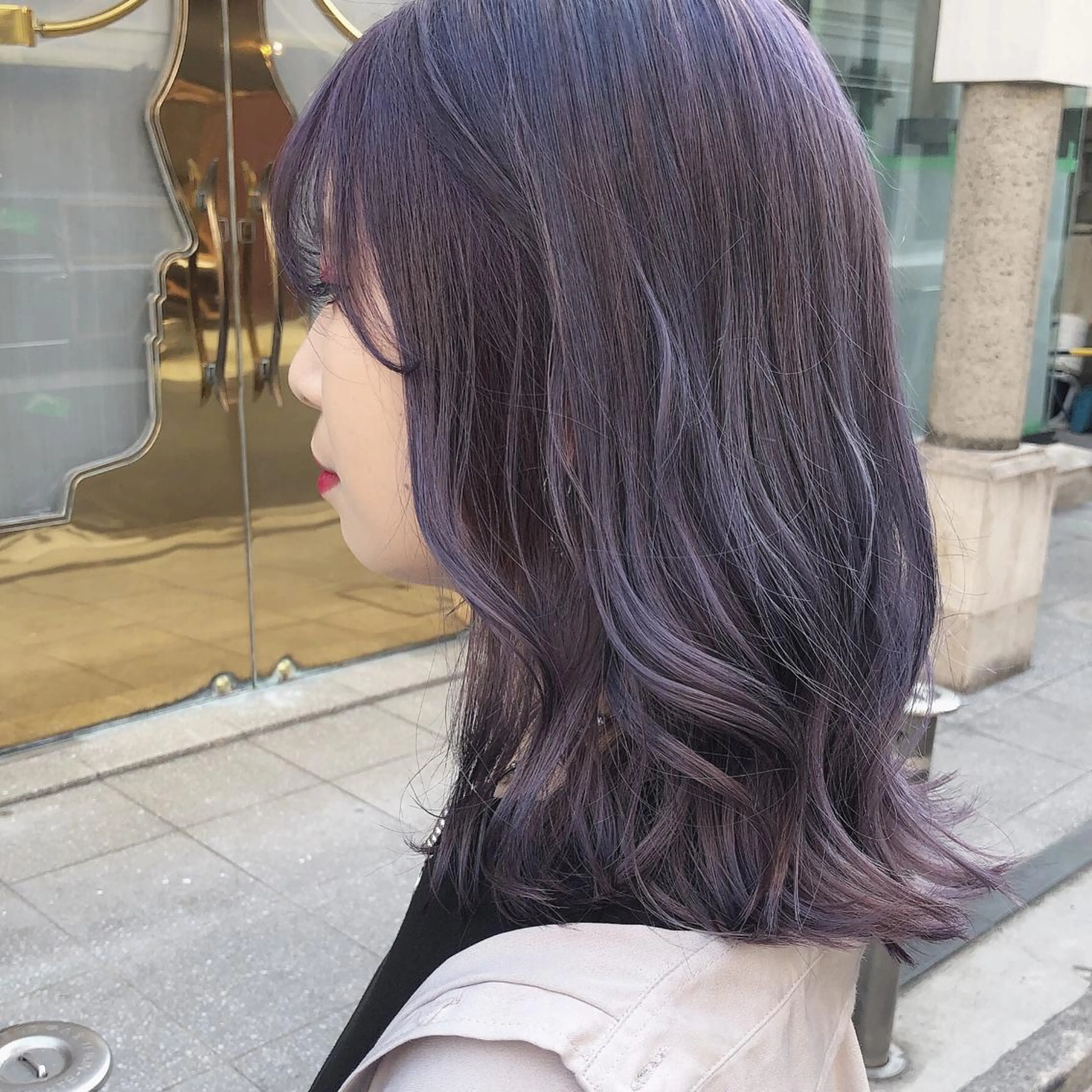 ミディアム カラー アッシュ パープルカラー パープルアッシュ 透明感カラー× レイヤーカット✨高梨のヘアスタイル