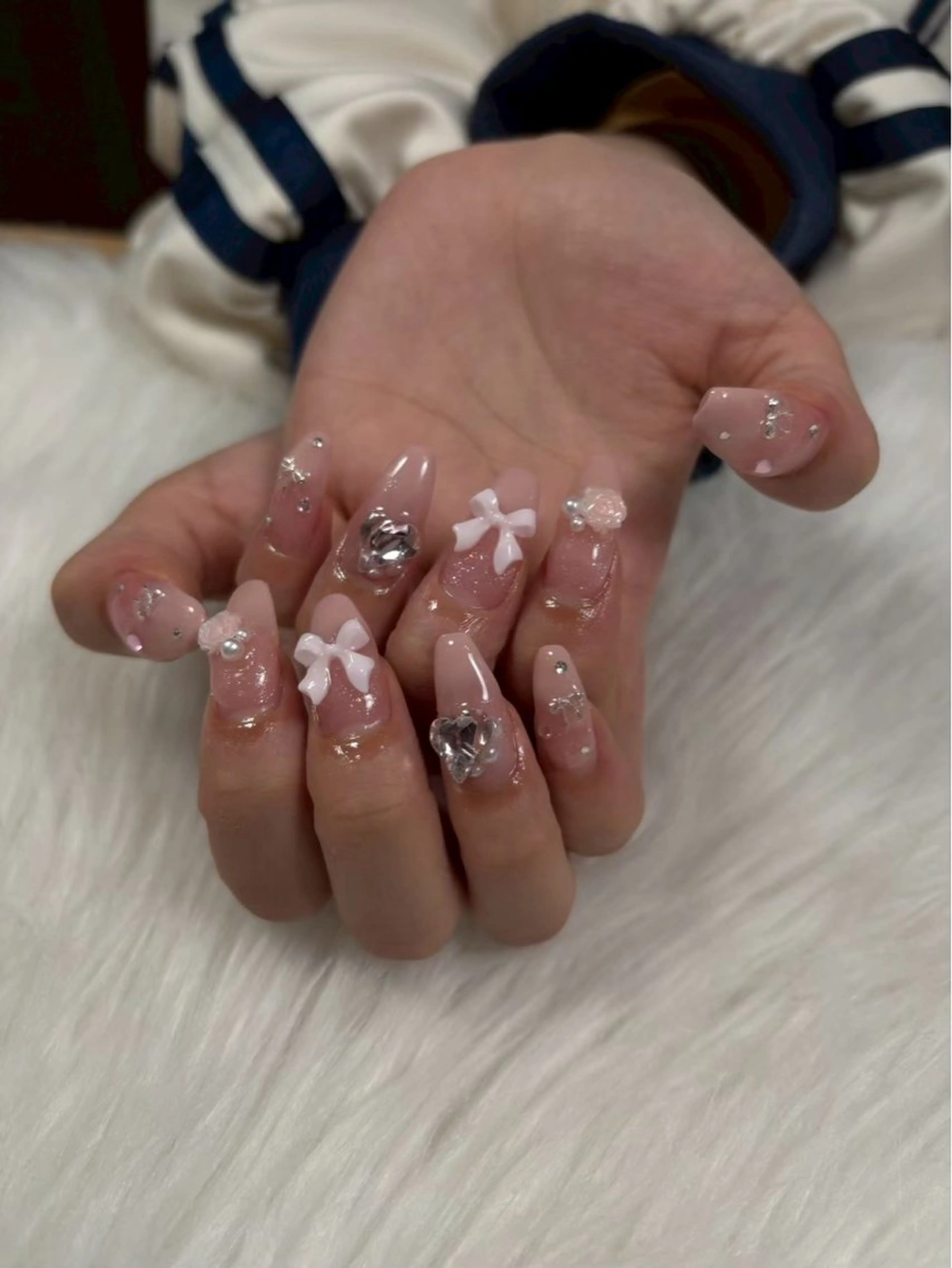 ネイル ハンドネイル 🫧‪Yuri🫧 3月予約受付中🌟のネイルデザイン