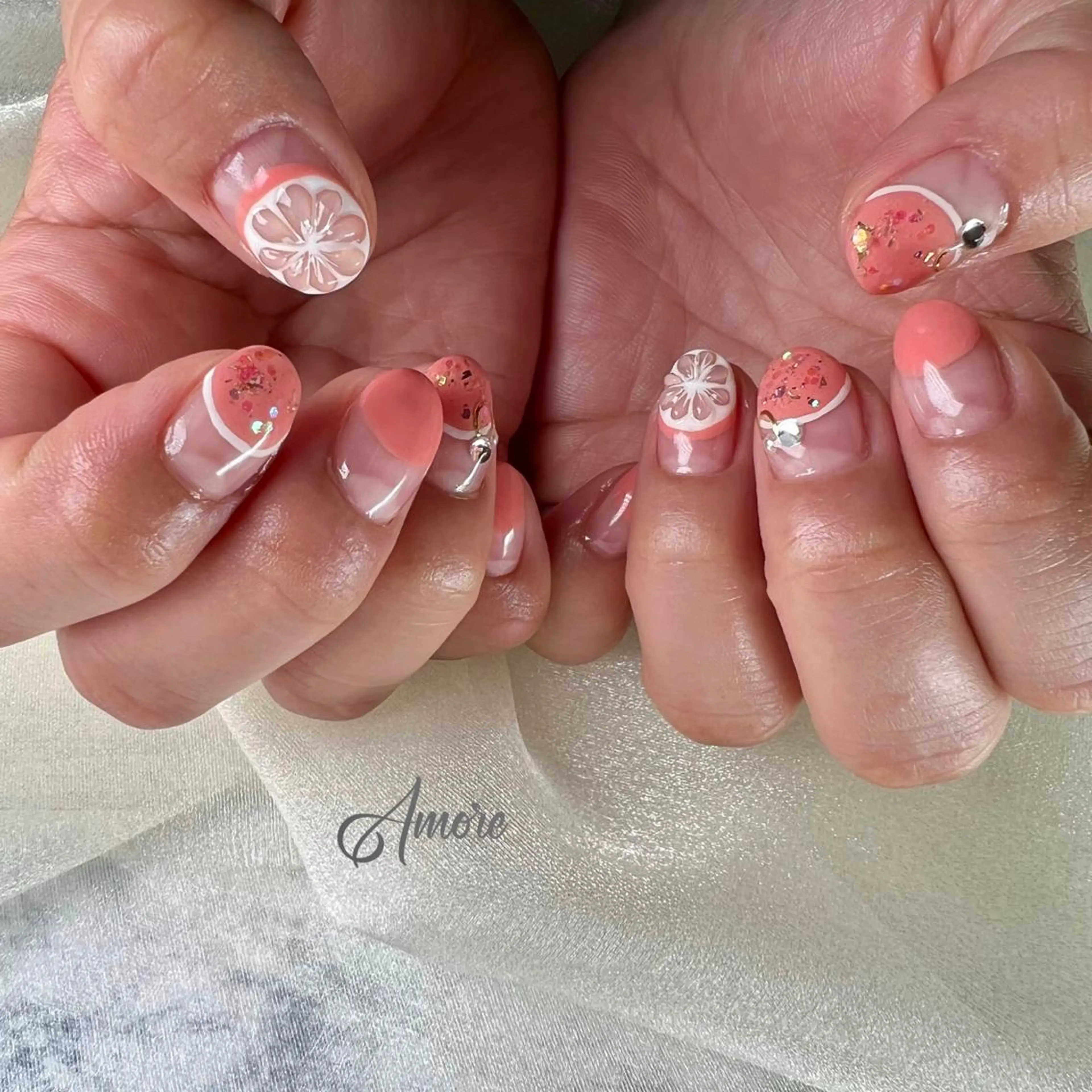 ネイル ジェルネイル 氷ネイル・うるうるネイル マグネットネイル ミラーネイル ニュアンスネイル You kyehwaのネイルデザイン