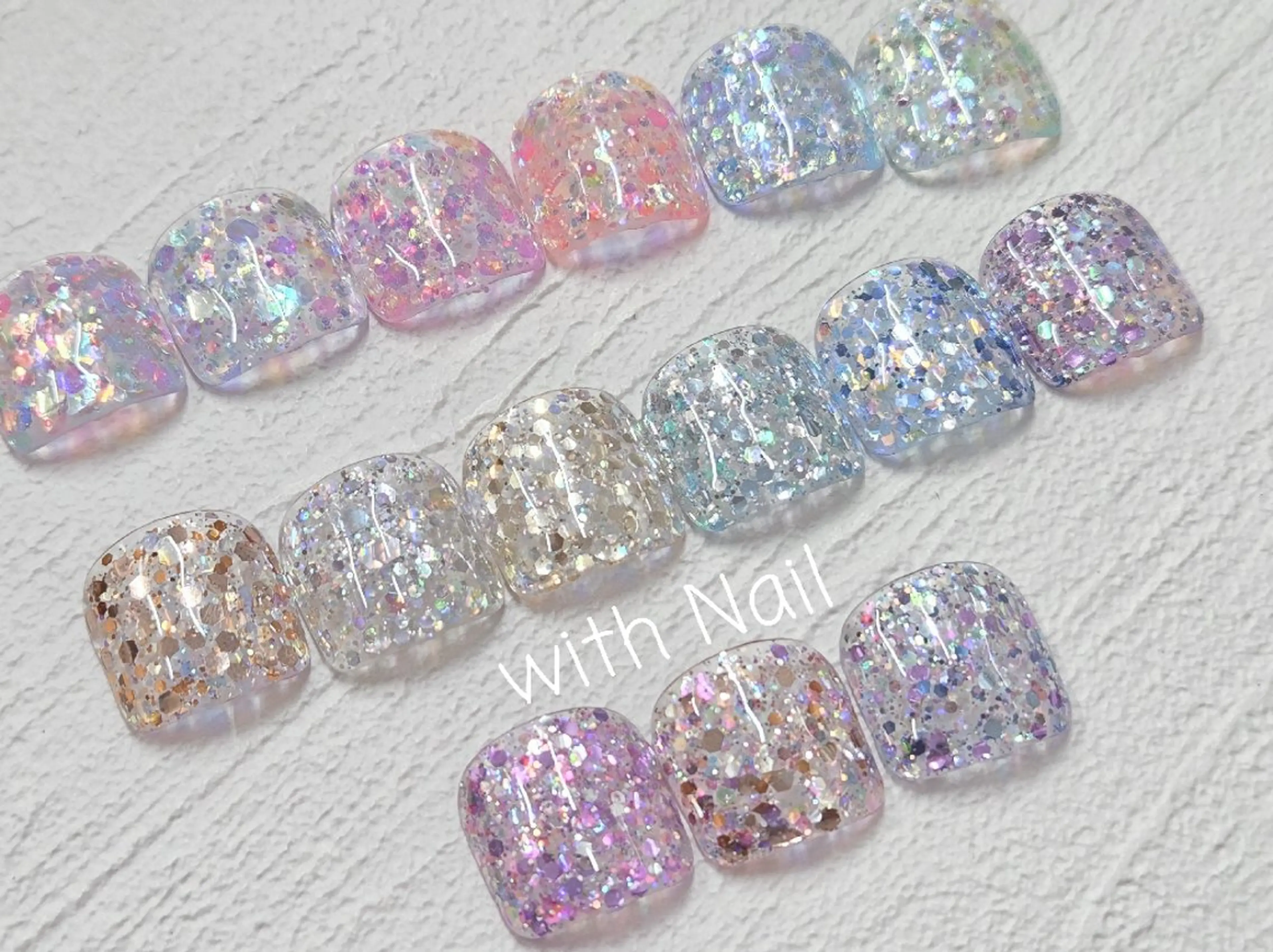 【オフあり】キラキラホロラメフットネイル¥7,700の写真