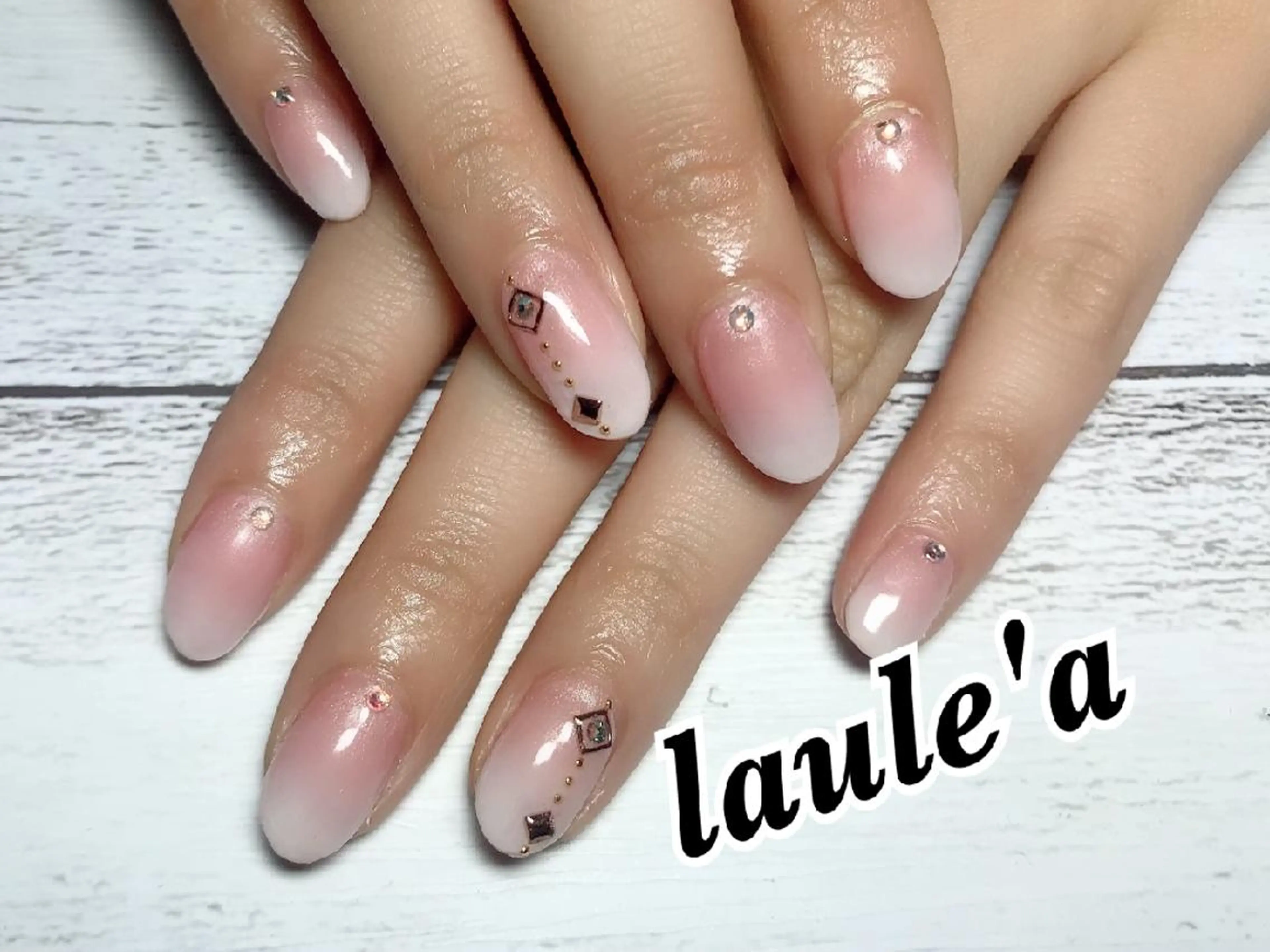 ネイル ハンドネイル Rグループ felizのネイルデザイン