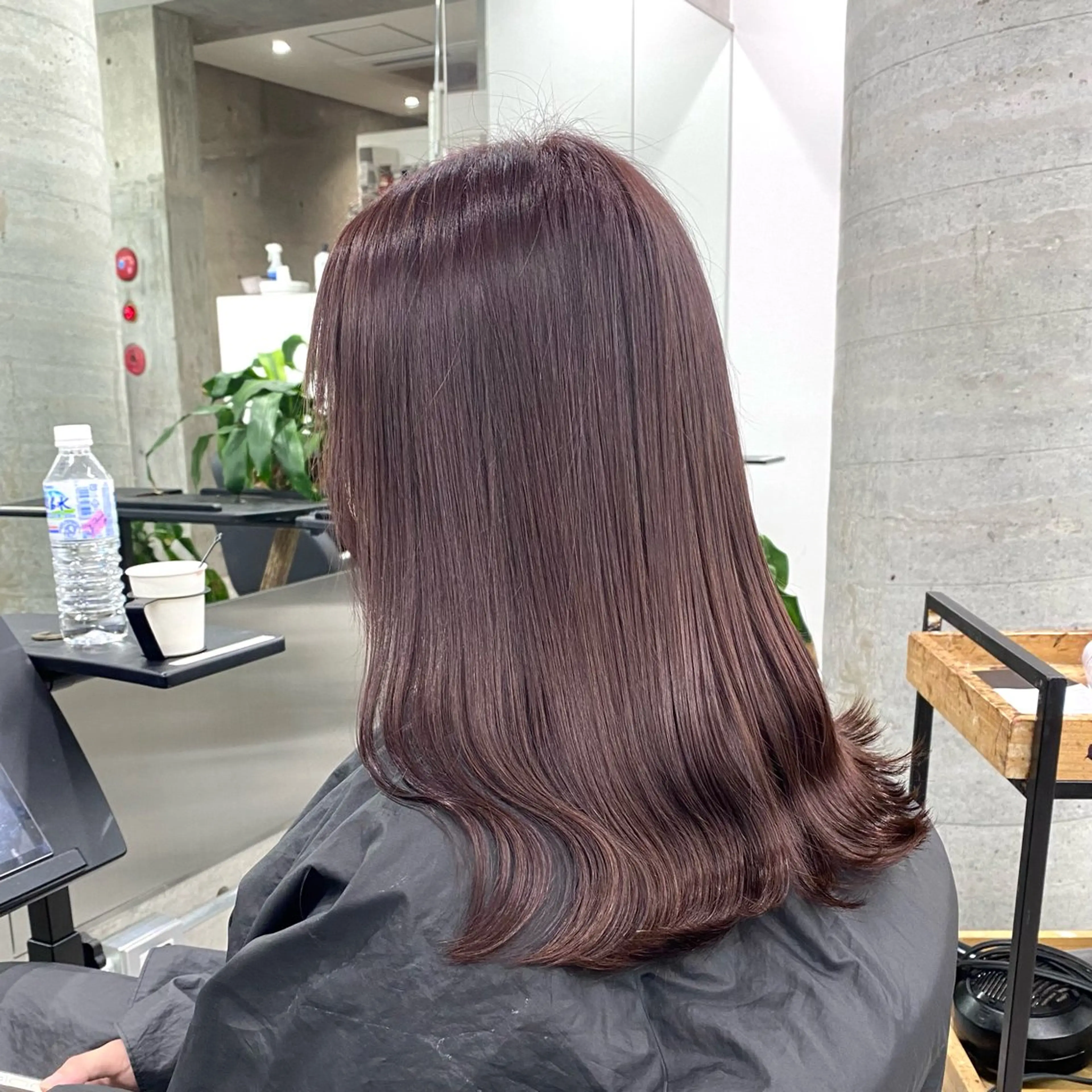 ミディアム カラー ヘアカラー Welring hair salon所属・Runa/大人 かわいいハイトーンのヘアスタイル