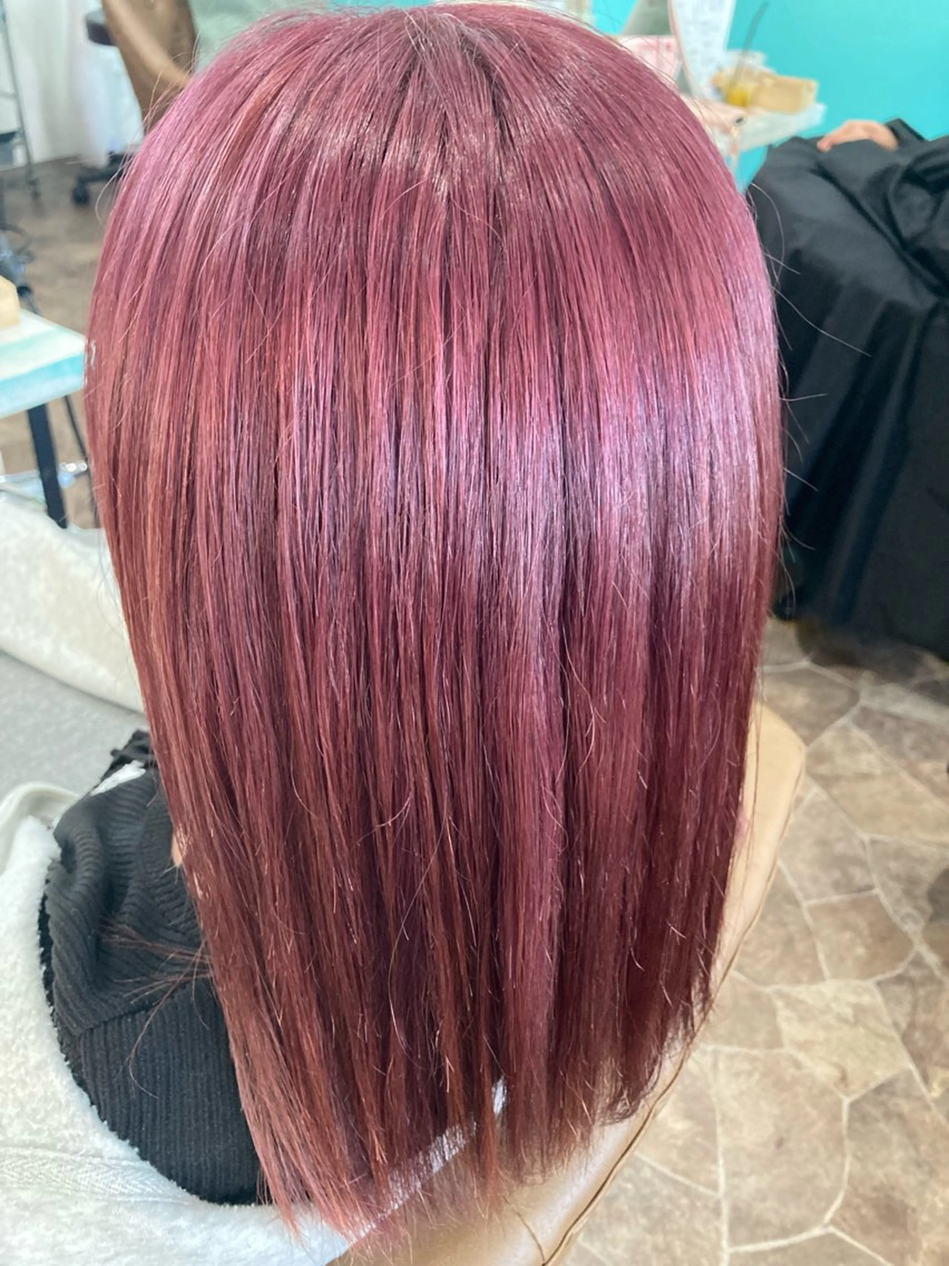 セミロング ヘアカラー 大谷 亜依のヘアスタイル