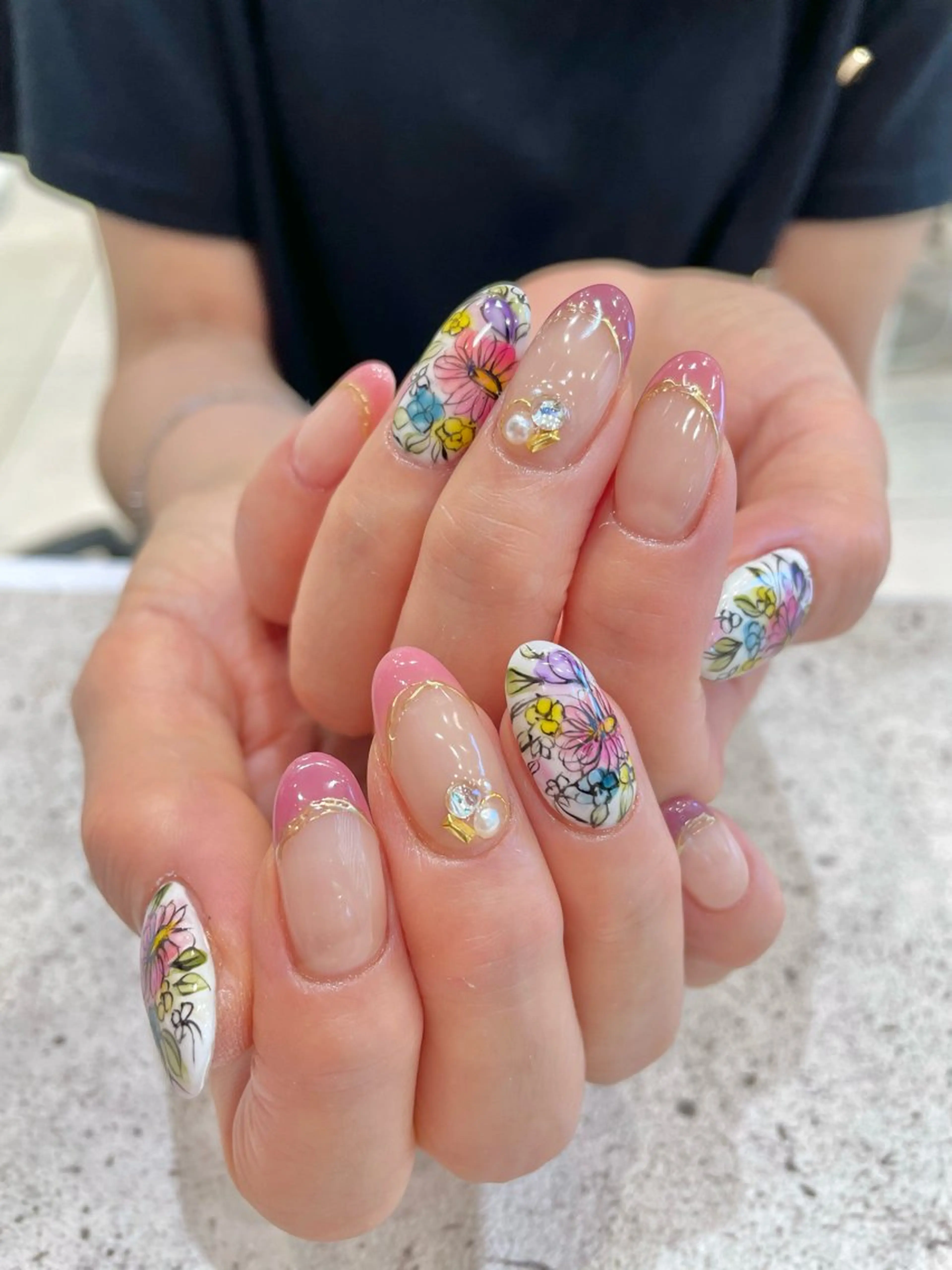 ネイル ハンドネイル Ash関内ネイリスト 荒木のネイルデザイン