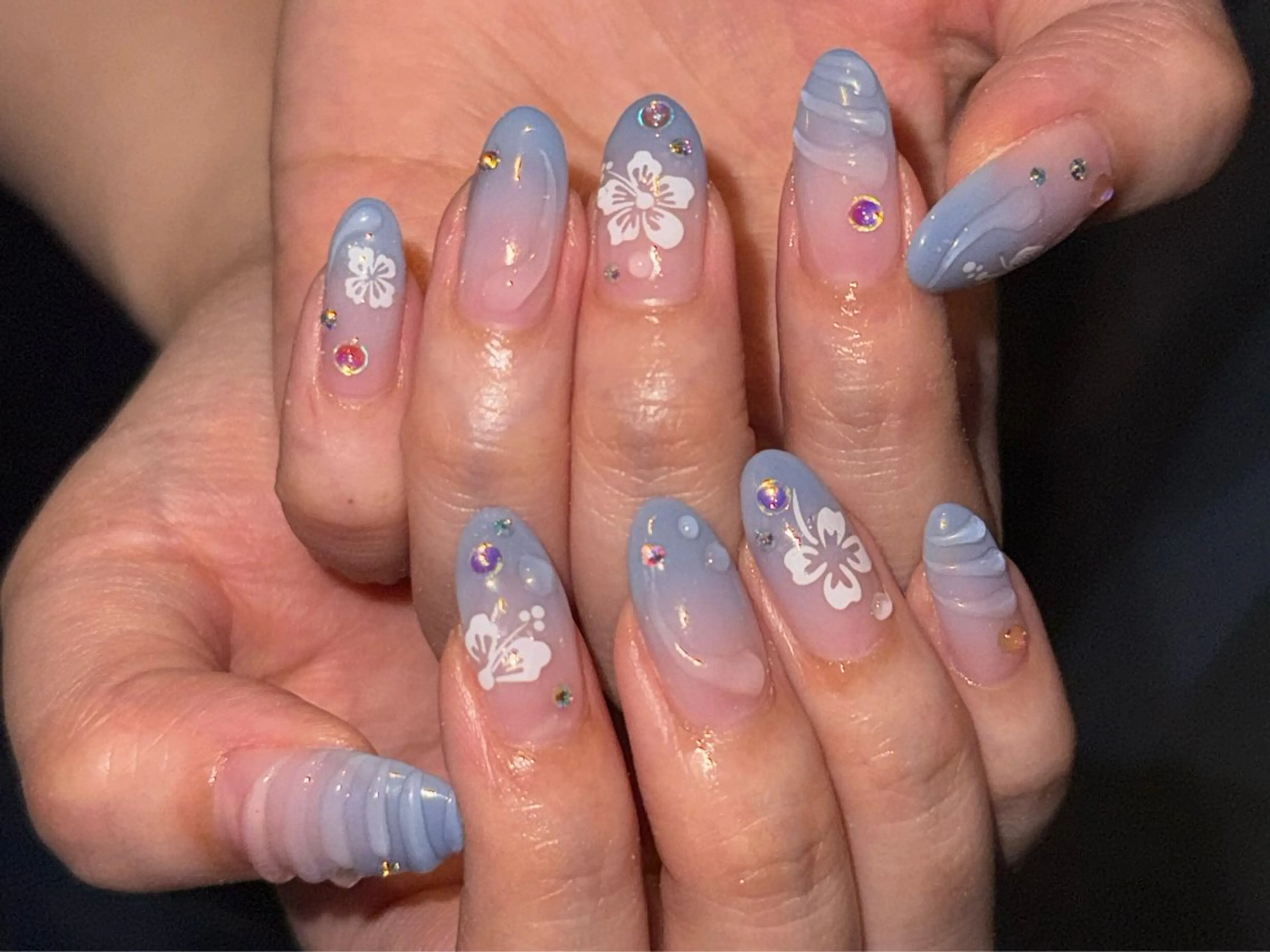 ネイル 🍒 akariのネイルデザイン