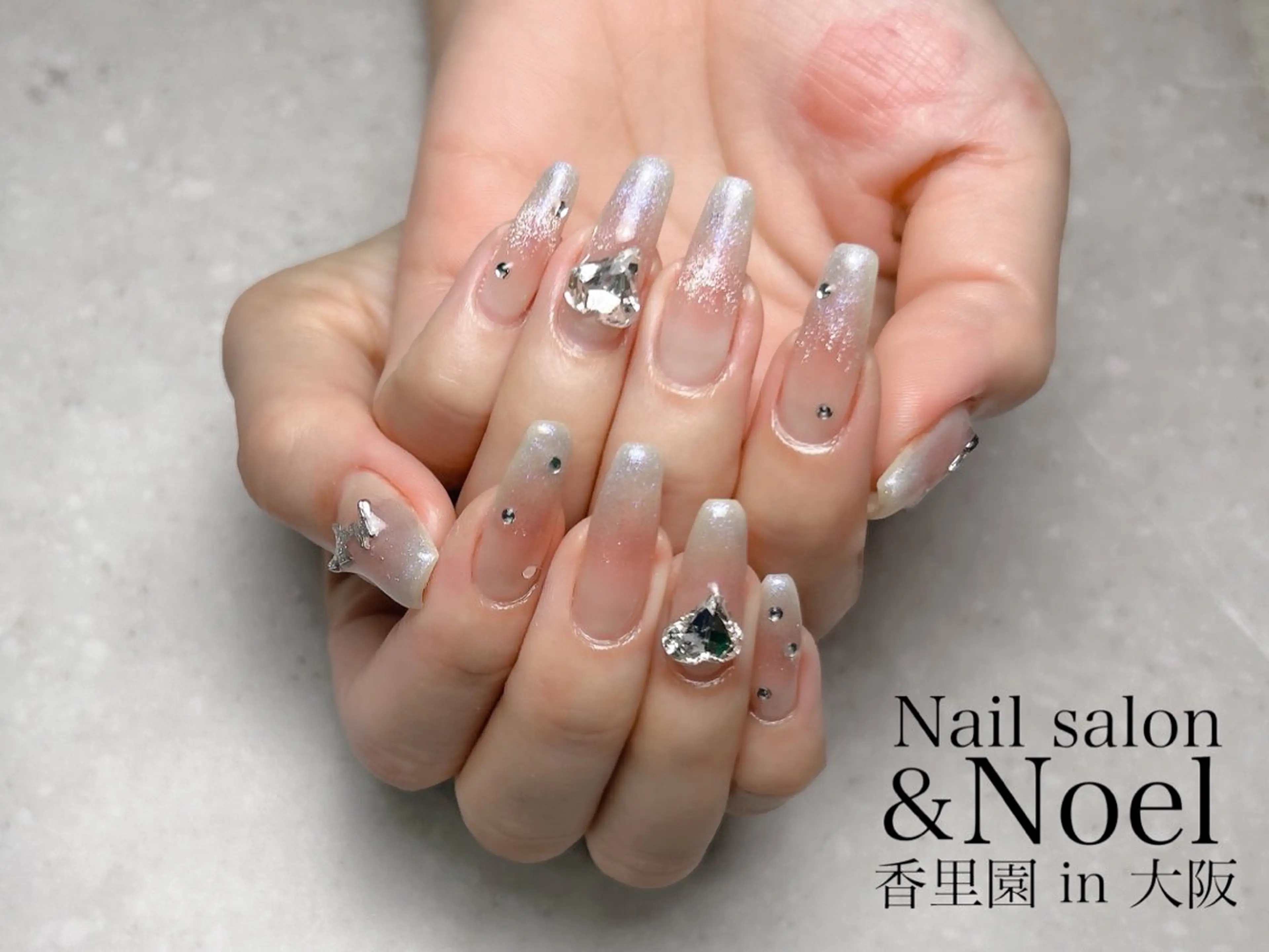 ネイル 持ち込み ハンドネイル Nailsalon  &Noel所属・もも 🍑のネイルデザイン