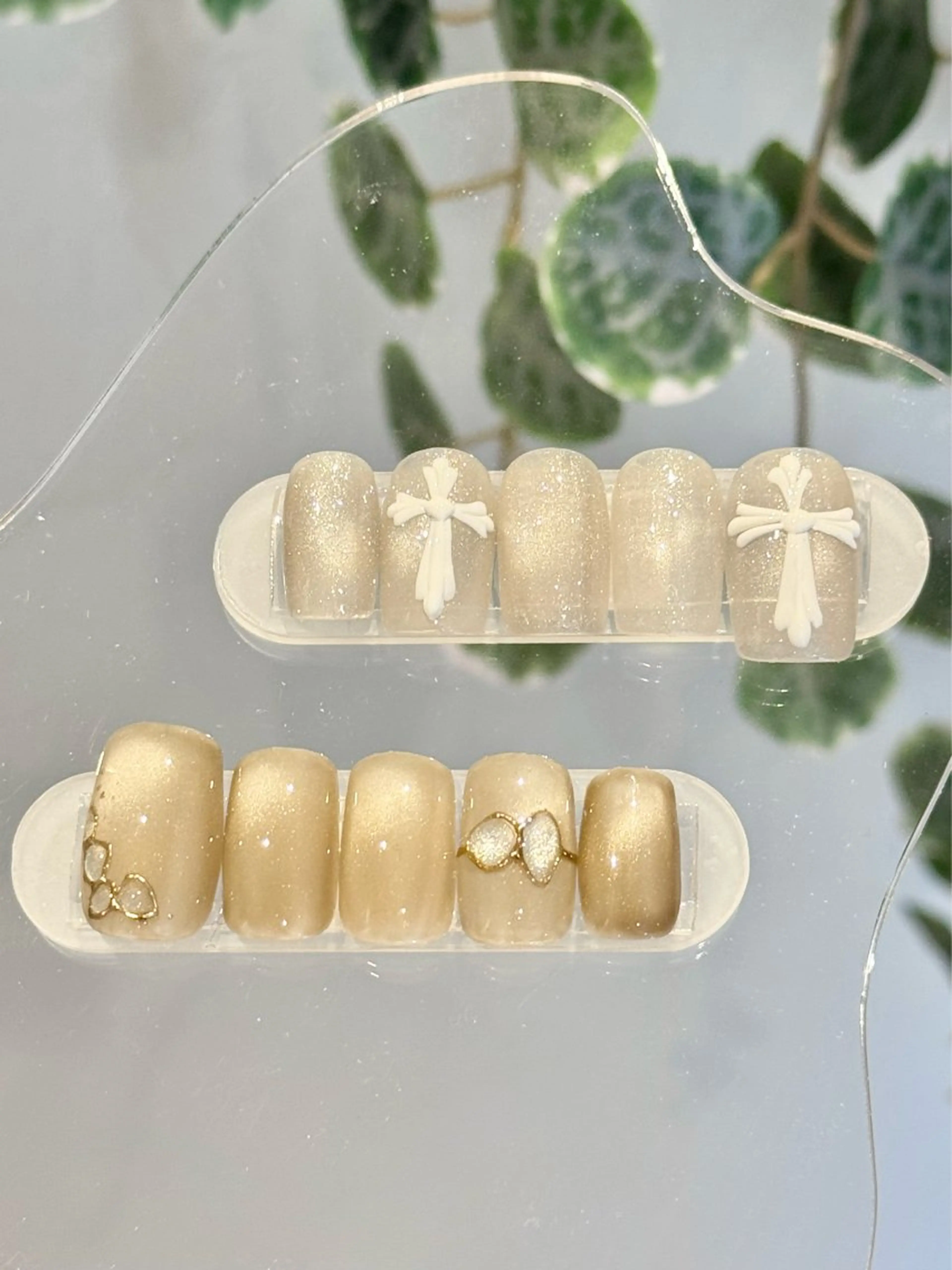 ネイル マグネットネイル ハンドネイル ハンドケア 【 enn 】 Uzuka Yukaのネイルデザイン