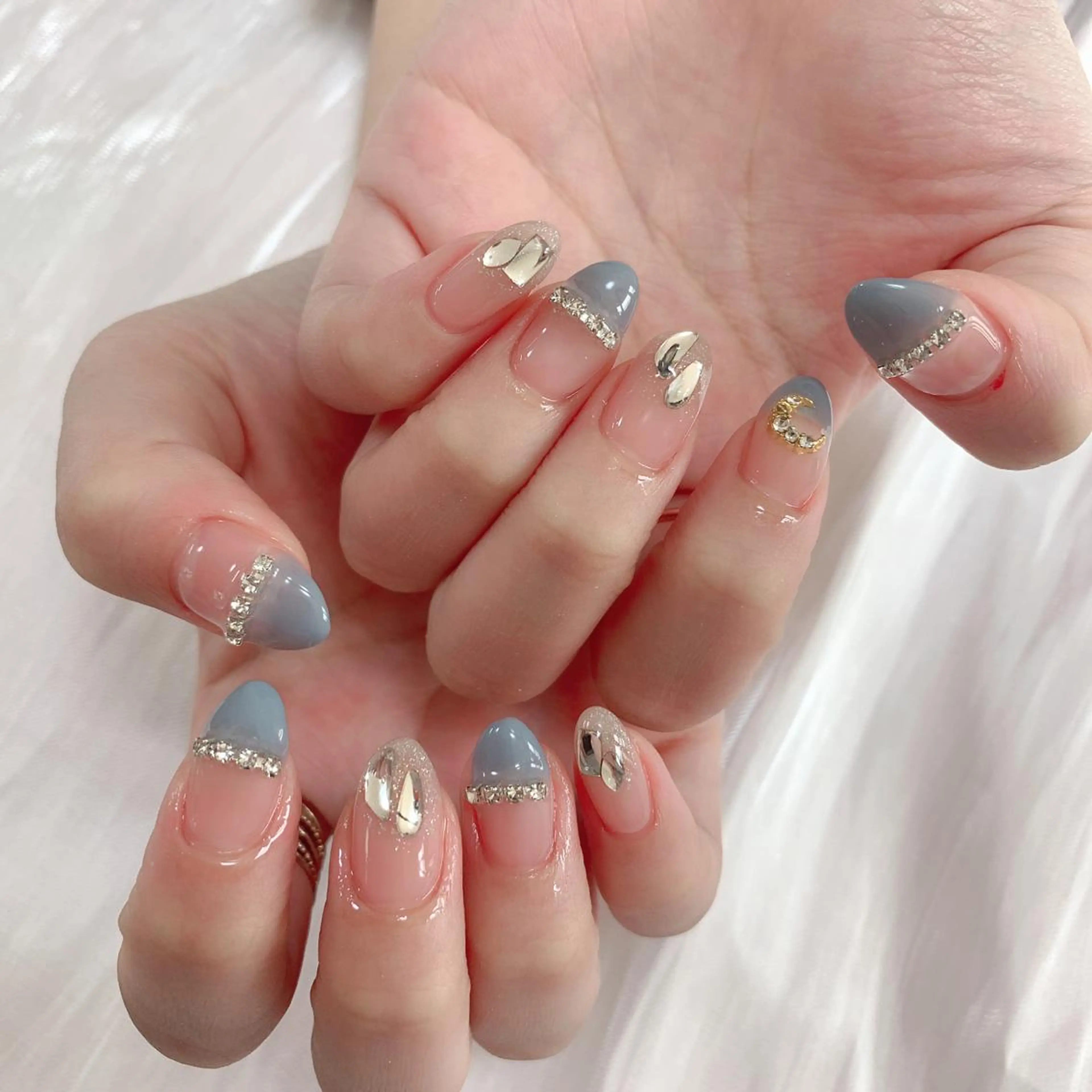 ネイル 💅ネイルハウス🏡 🎀TOMO🎀のネイルデザイン