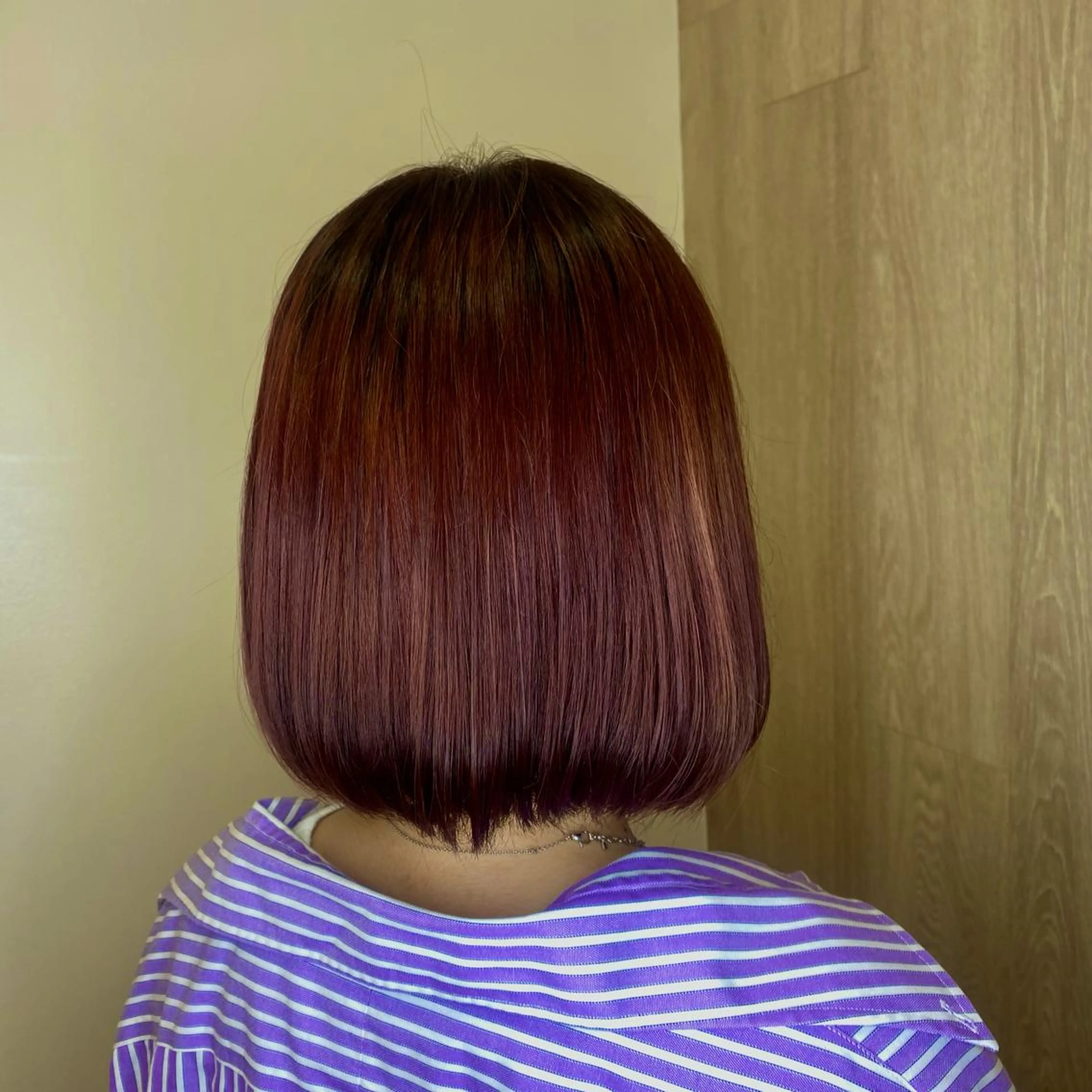 ショート 冨樫 真季のヘアスタイル