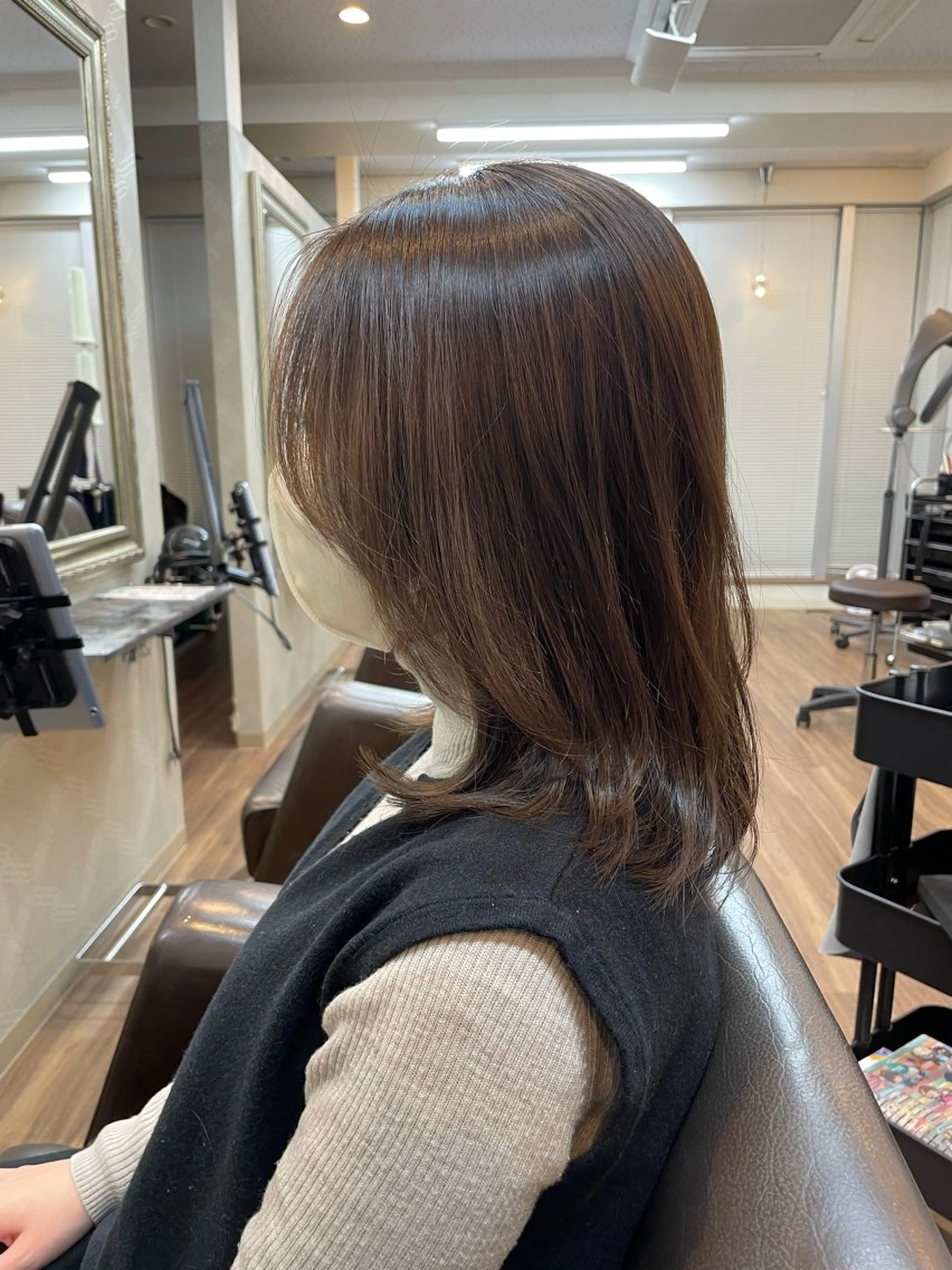 前髪 + 顔まわりカット & N.カラー & link トリートメント ※ロング料金ありの写真