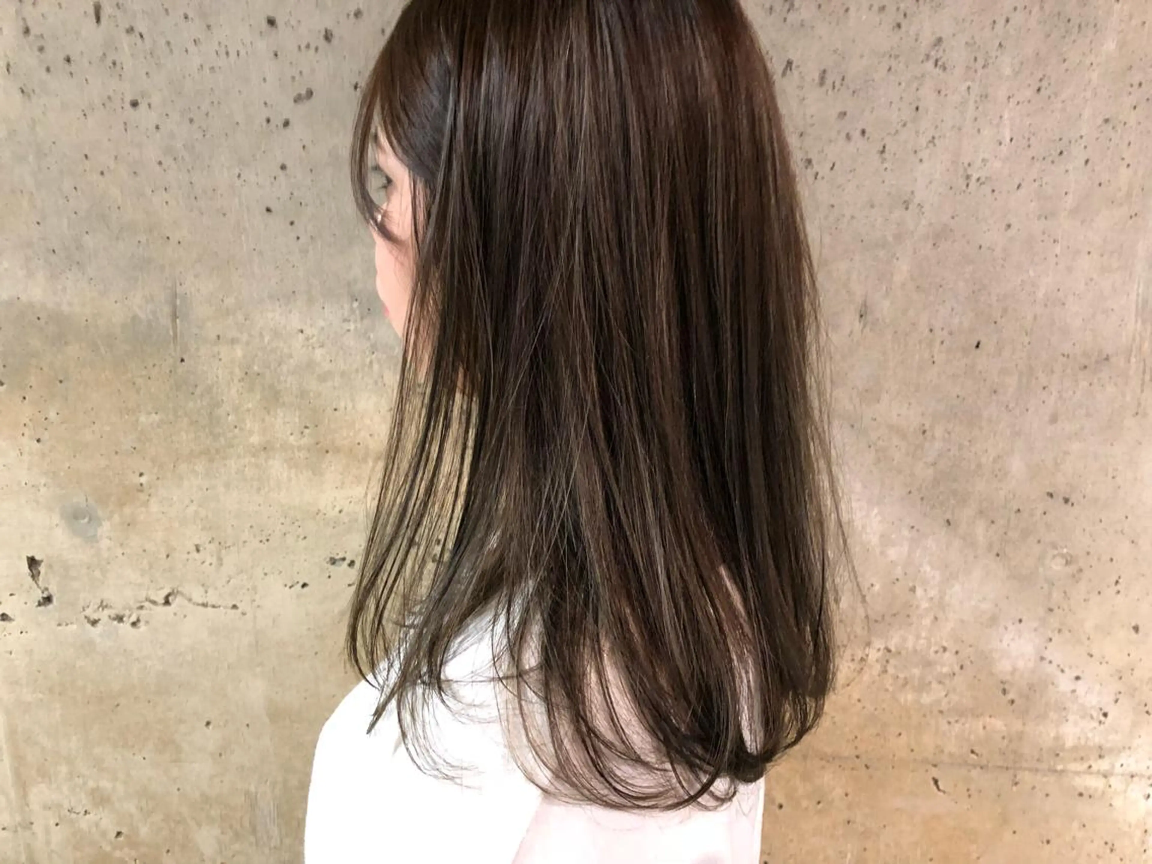 ロング カラー カット 縮毛矯正 トリートメント パーマ/レイヤー 岩山丈一郎のヘアスタイル