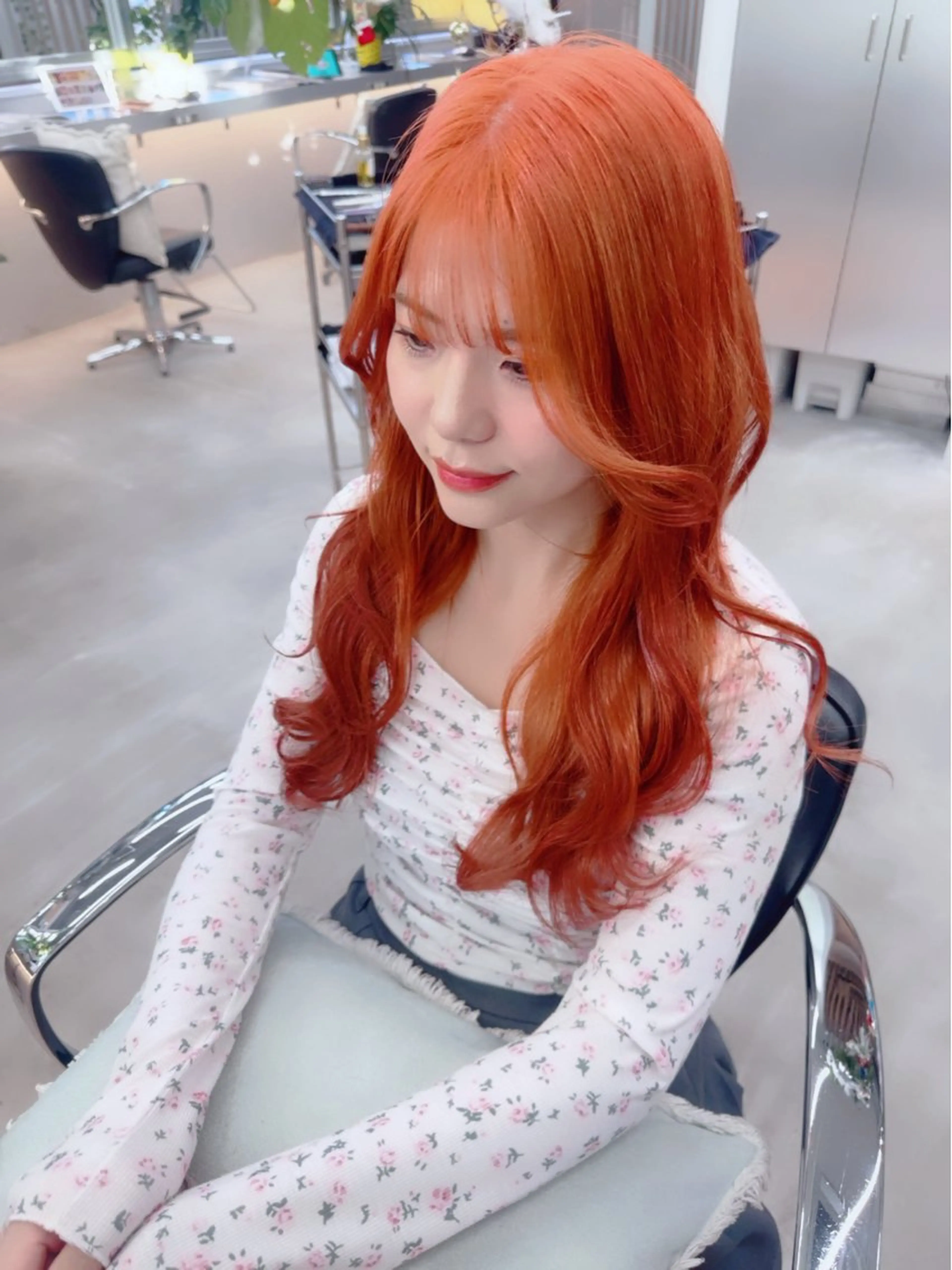 ロング カラー ヘアカラー トリートメント 岡野 静華のヘアスタイル