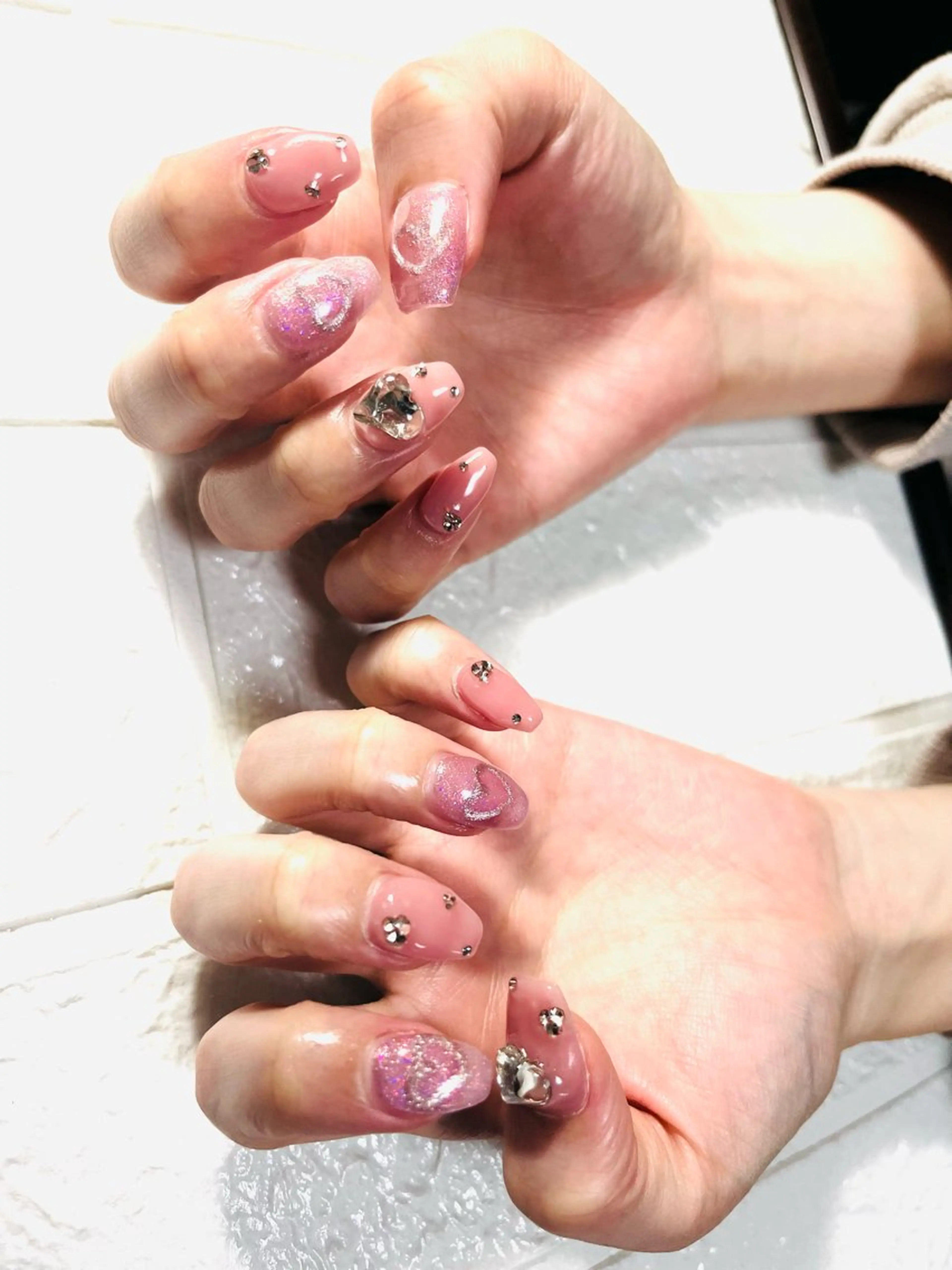 ネイル ハンドネイル ハンドケア 安藤 Charlotteのネイルデザイン