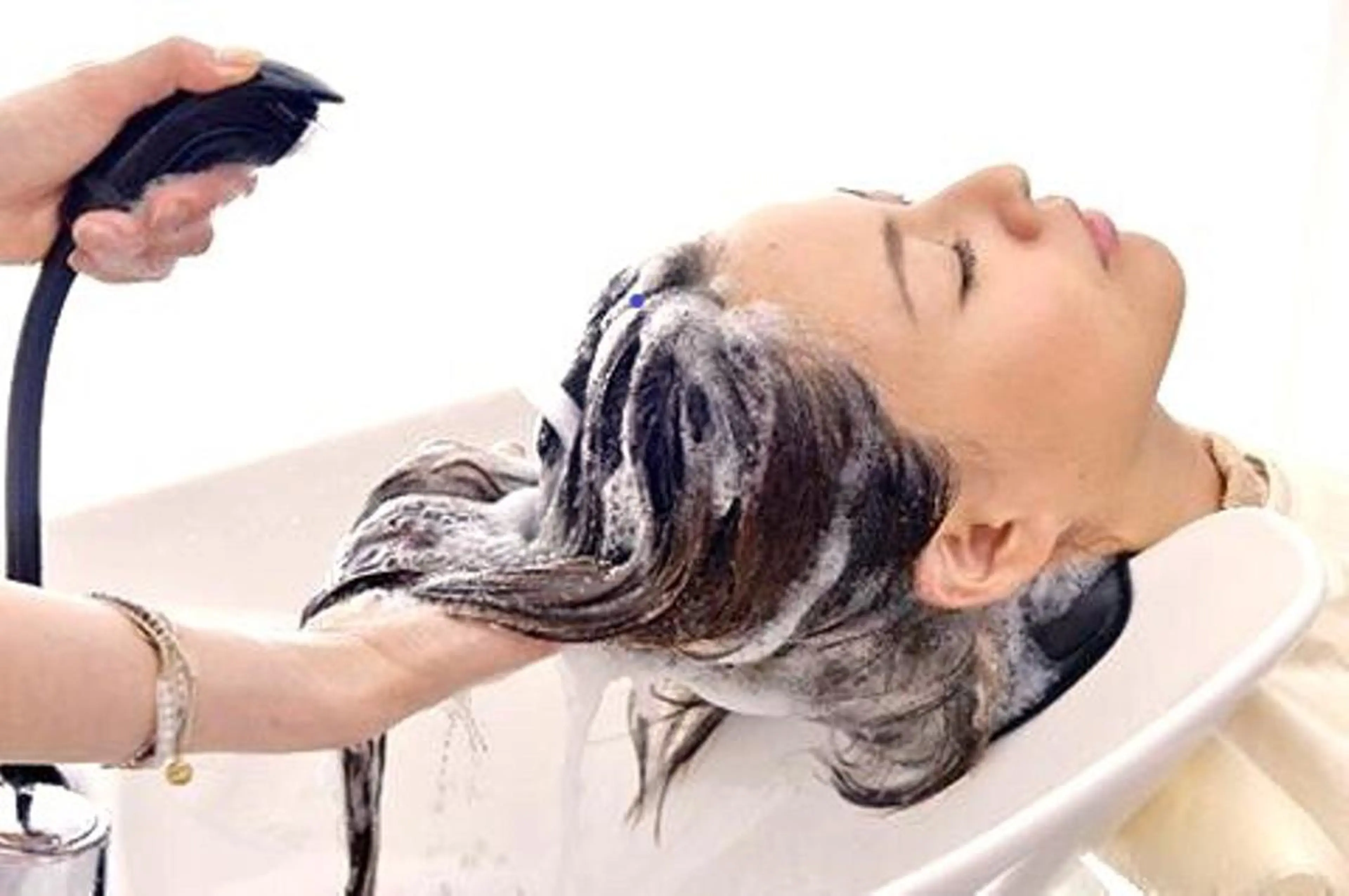 🌈潤い贅沢コース最高級ＳＰＡ🌈＋小顔似合わせカットの写真