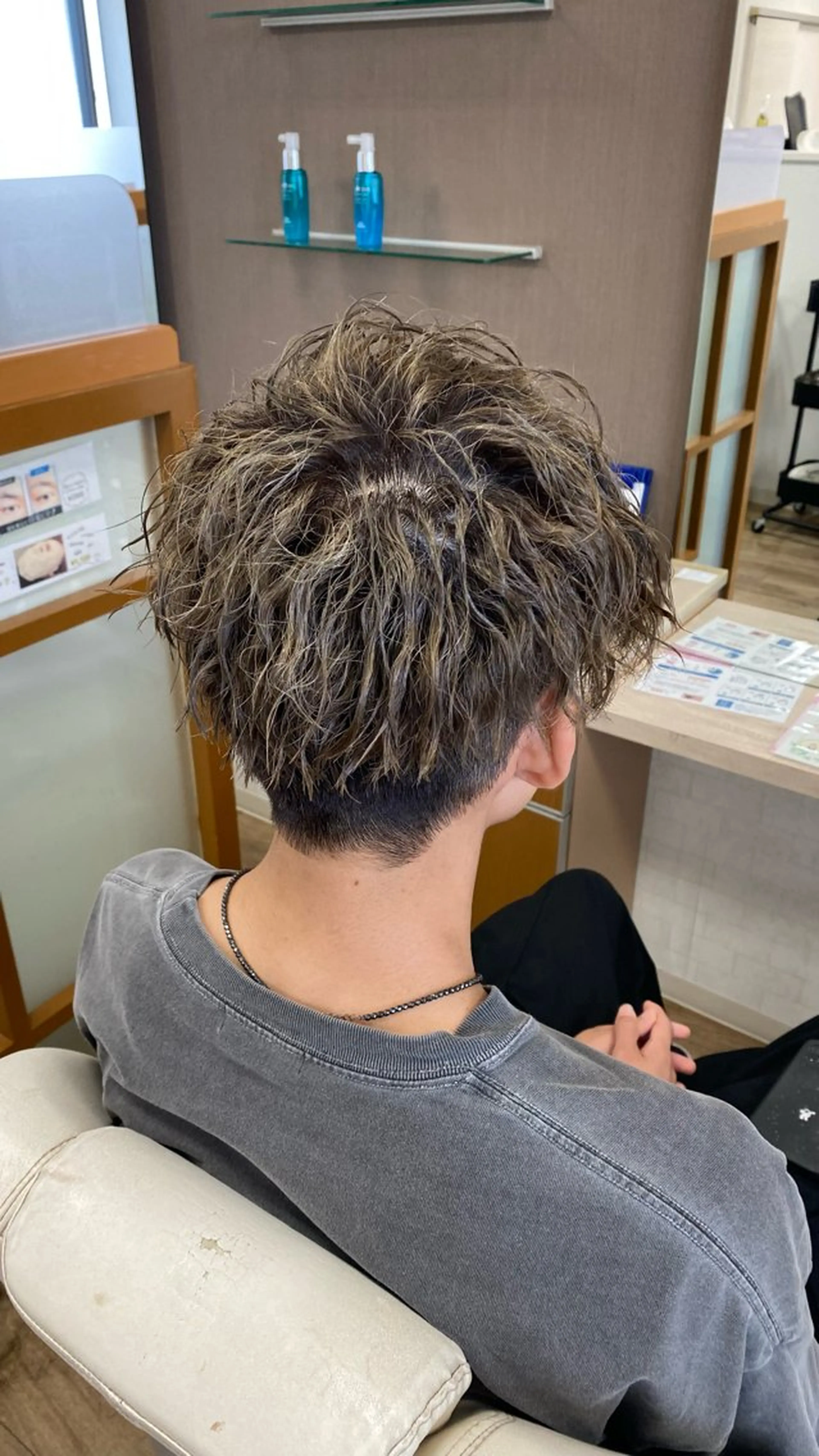 カラー パーマ メンズ 伊藤 直也のヘアスタイル